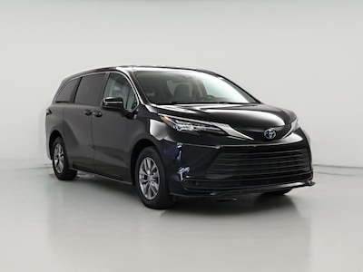 2024 Toyota Sienna Hybrid LE
