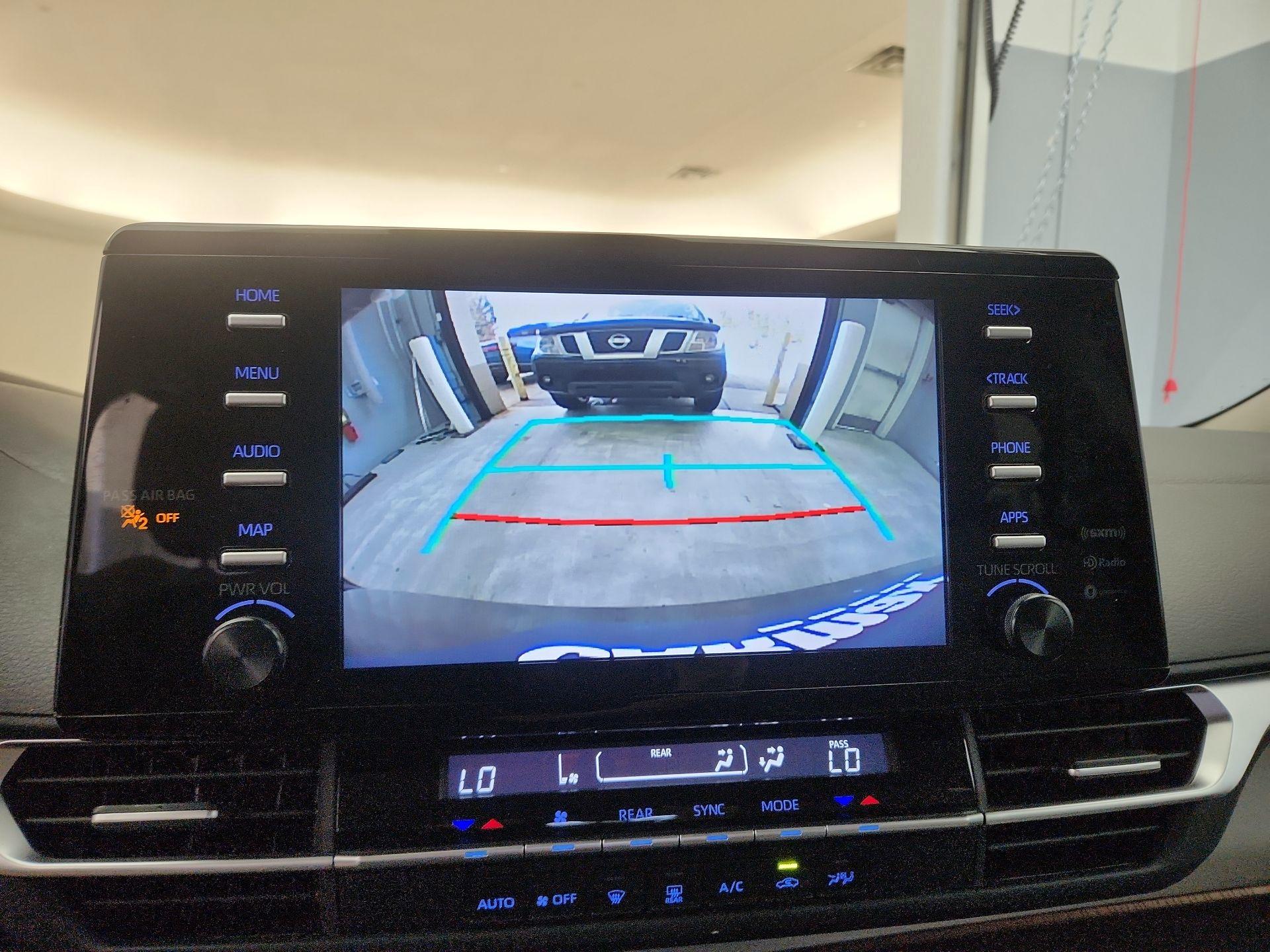 Thumbnail: 2024 Toyota Sienna - 14