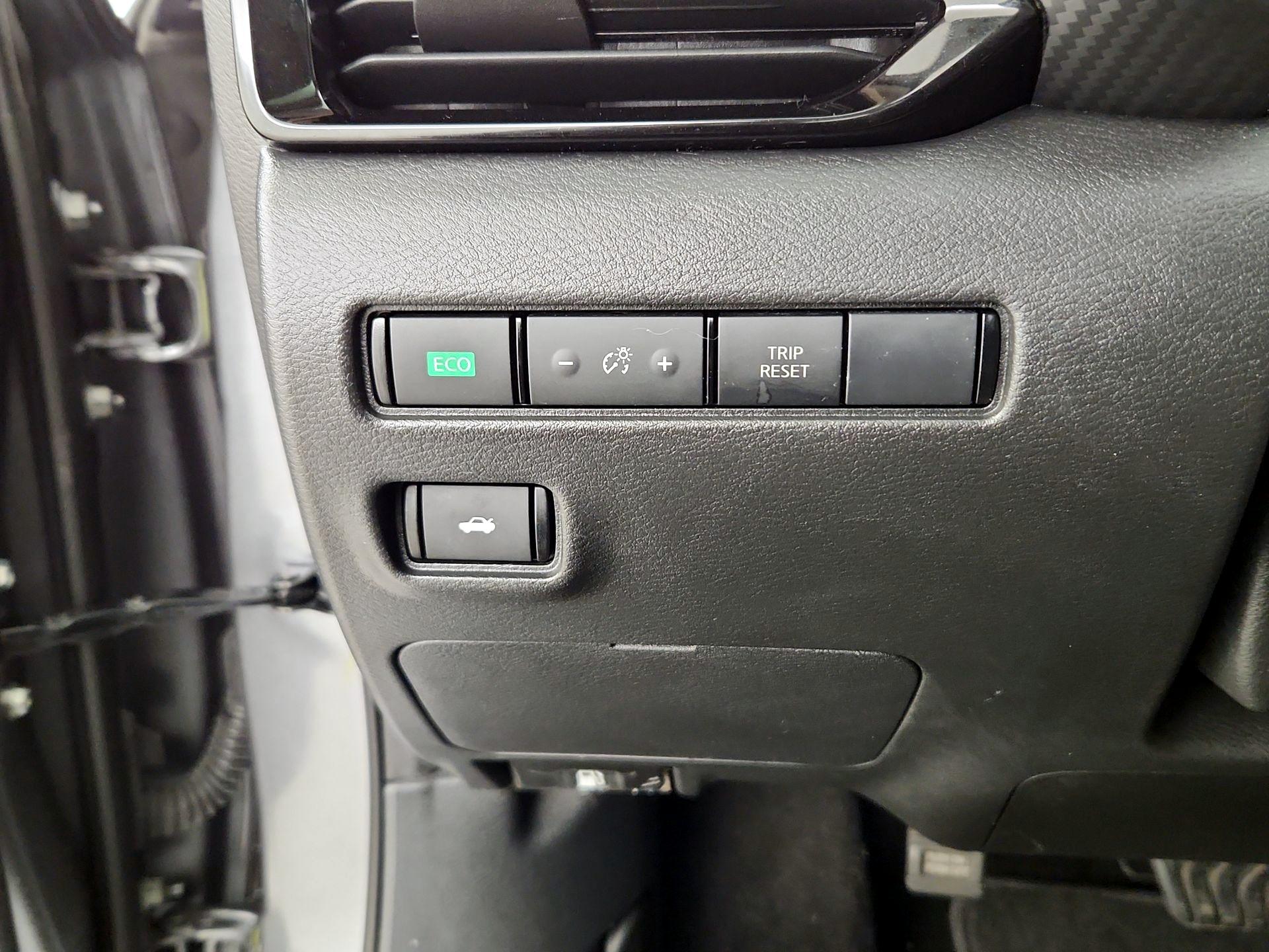 Thumbnail: 2022 Nissan Sentra - 13