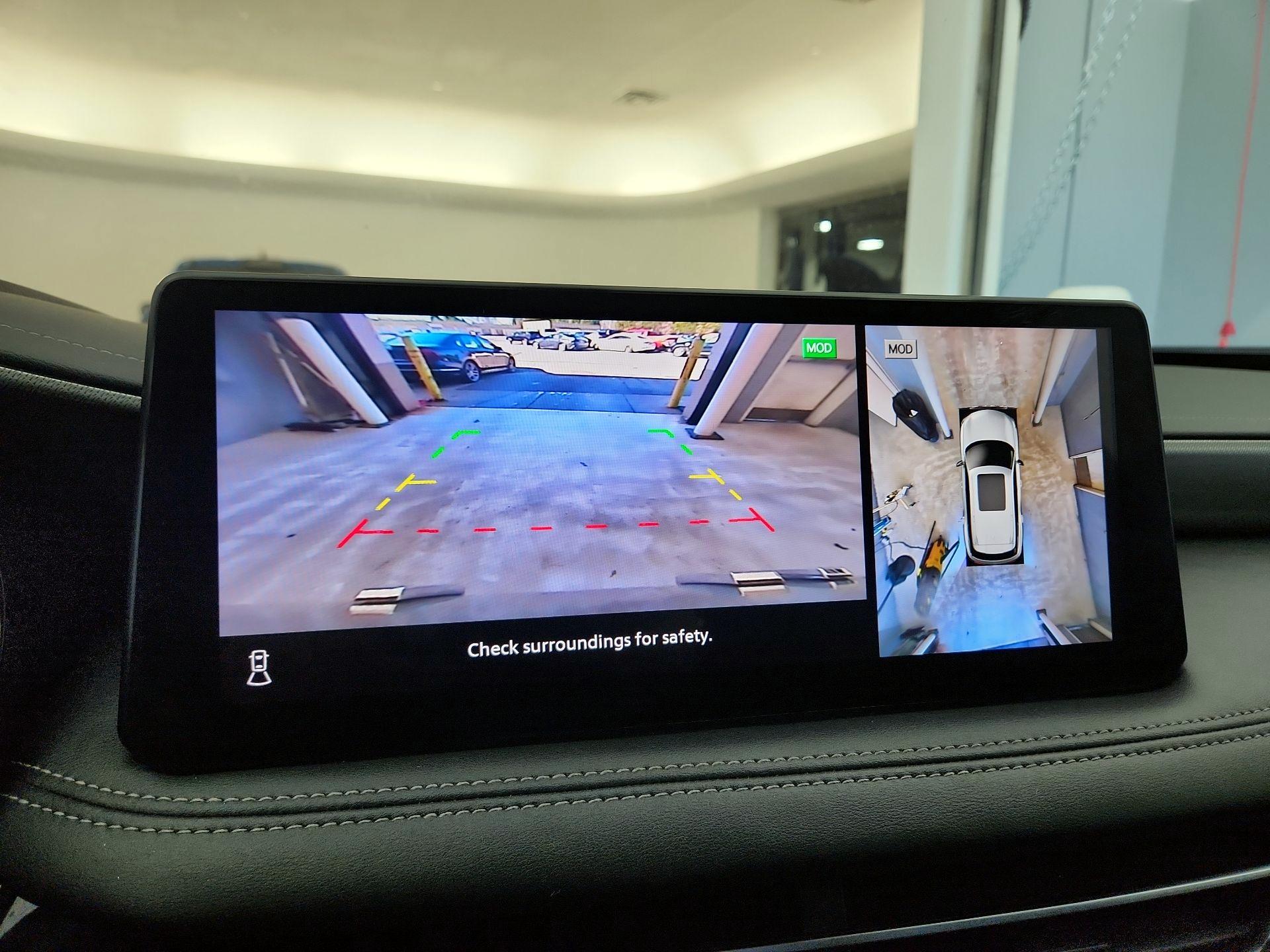 Thumbnail: 2023 INFINITI QX60 - 15