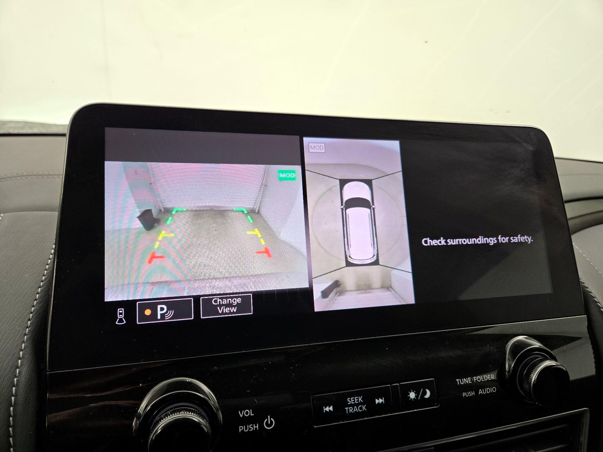 Thumbnail: 2024 INFINITI QX80 - 15