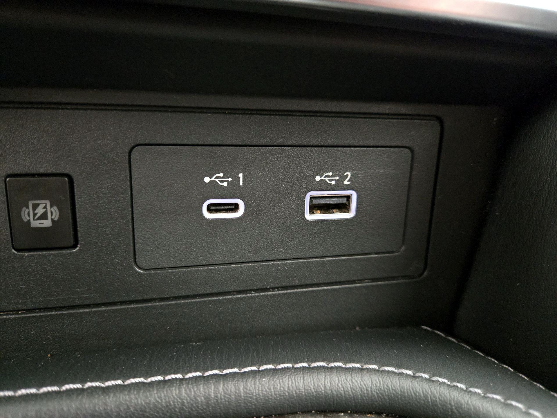 Thumbnail: 2024 INFINITI QX80 - 19