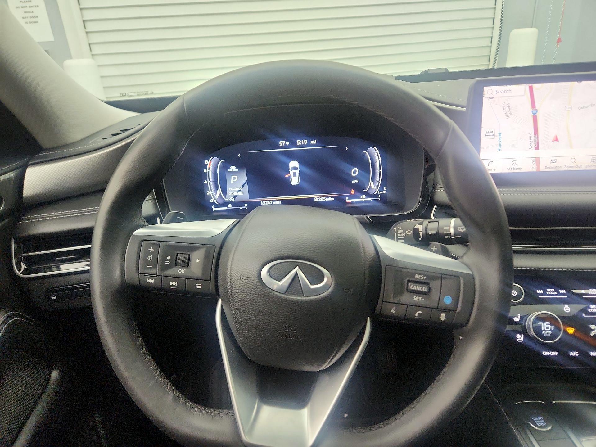 Thumbnail: 2023 INFINITI QX60 - 10