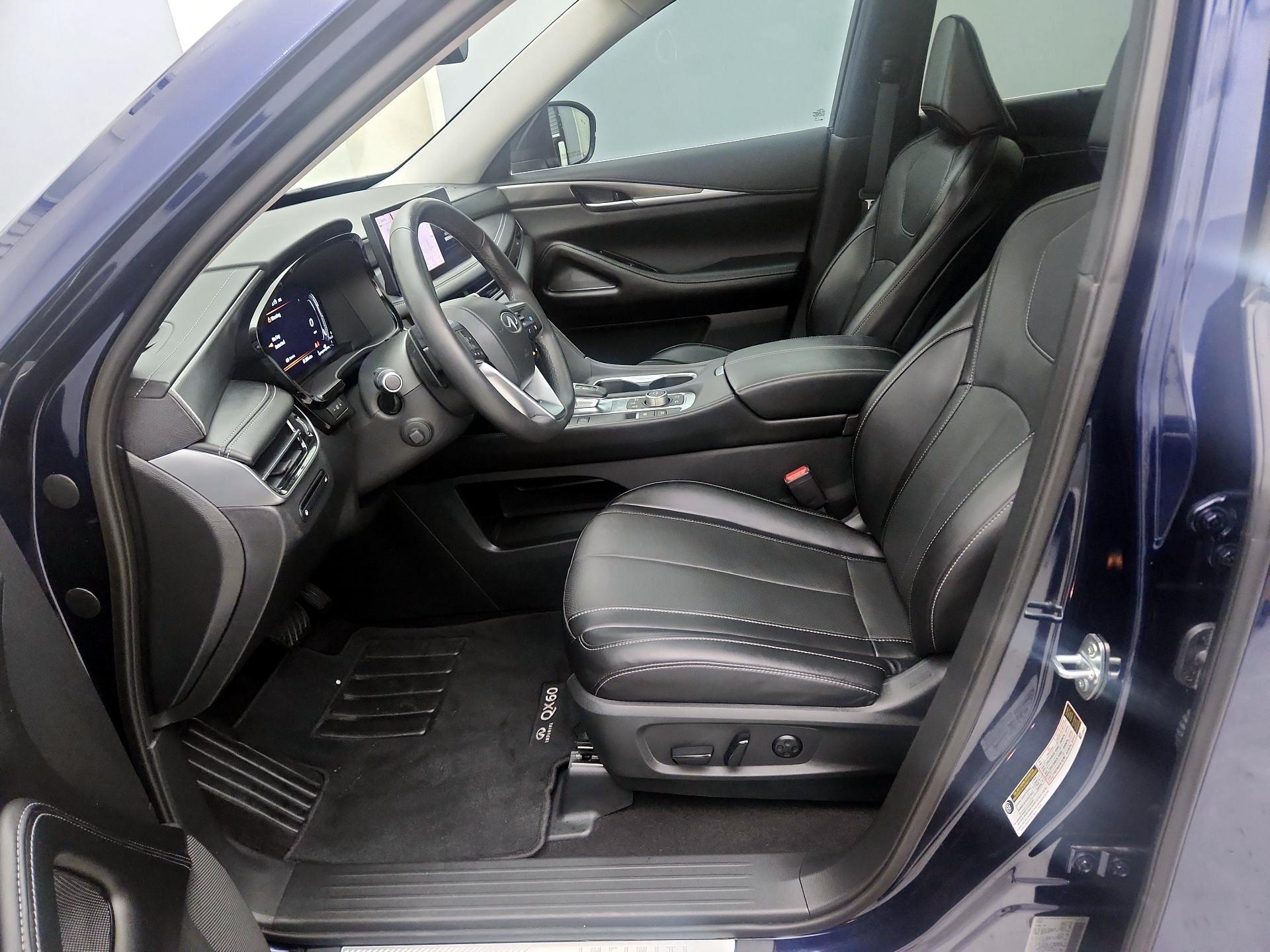 Thumbnail: 2023 INFINITI QX60 - 11