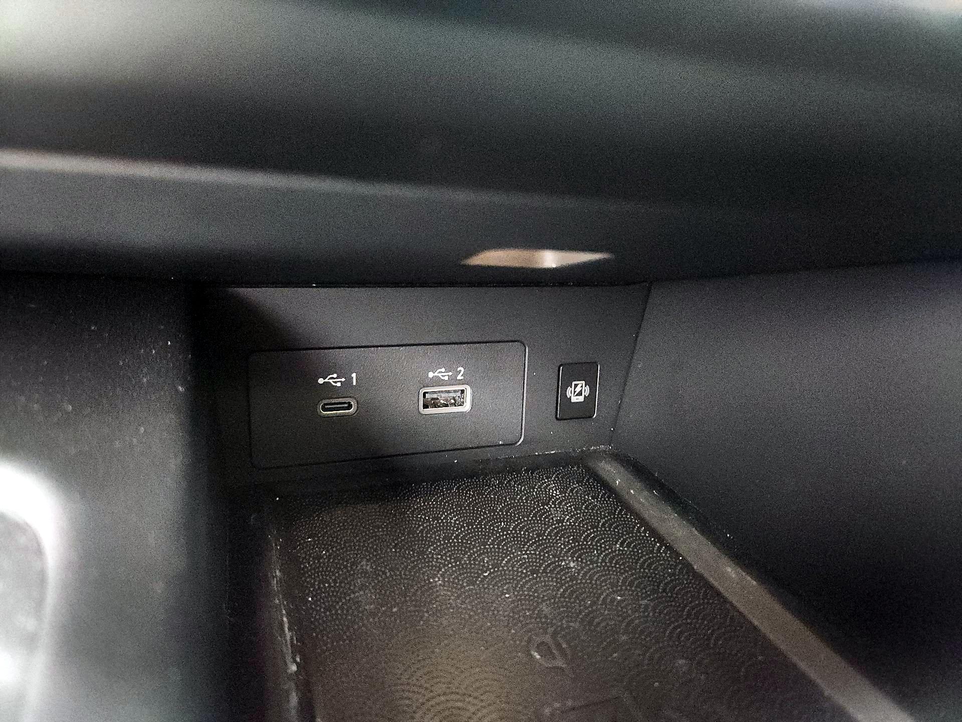 Thumbnail: 2023 INFINITI QX60 - 19