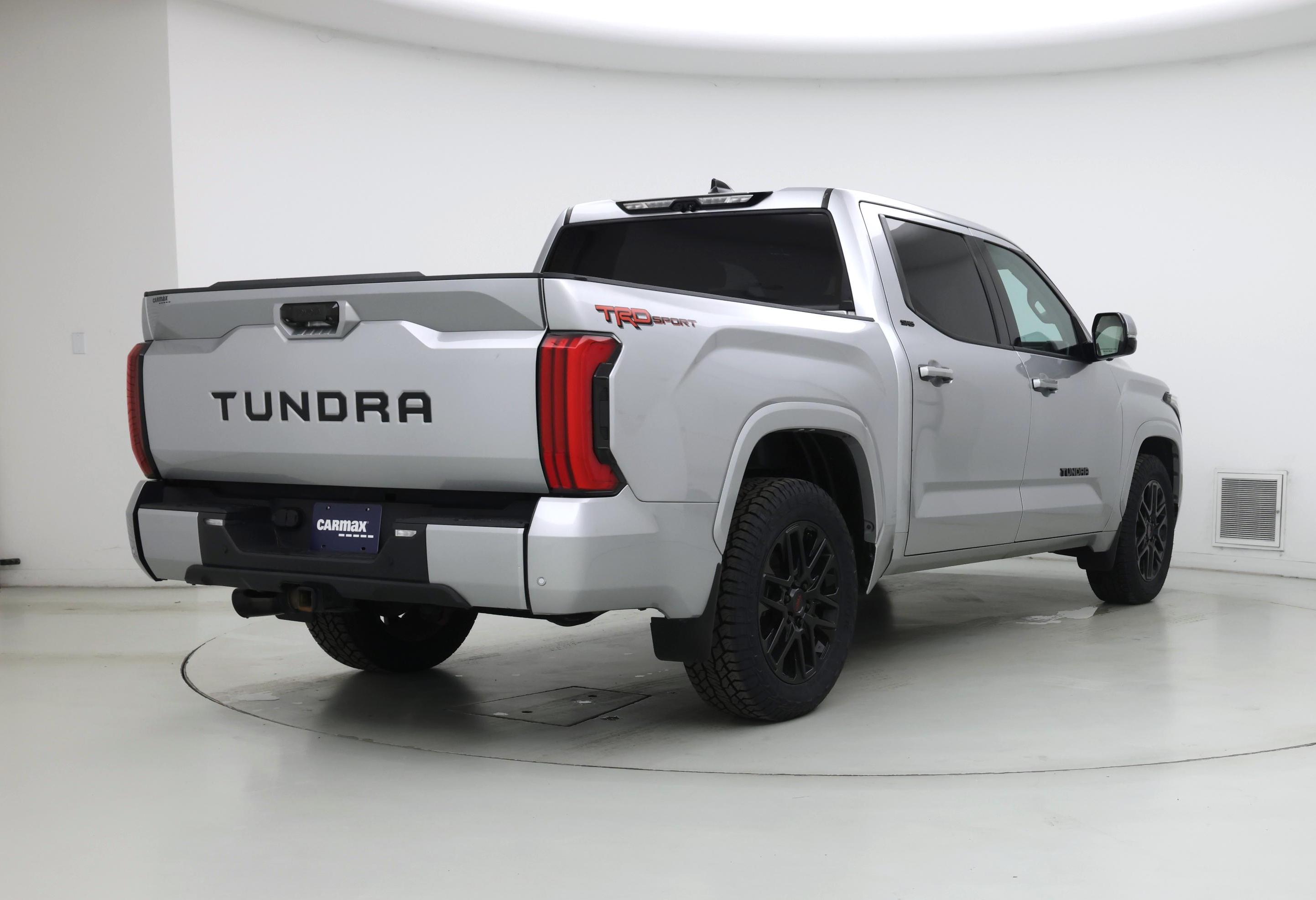 Thumbnail: 2023 Toyota Tundra - 8