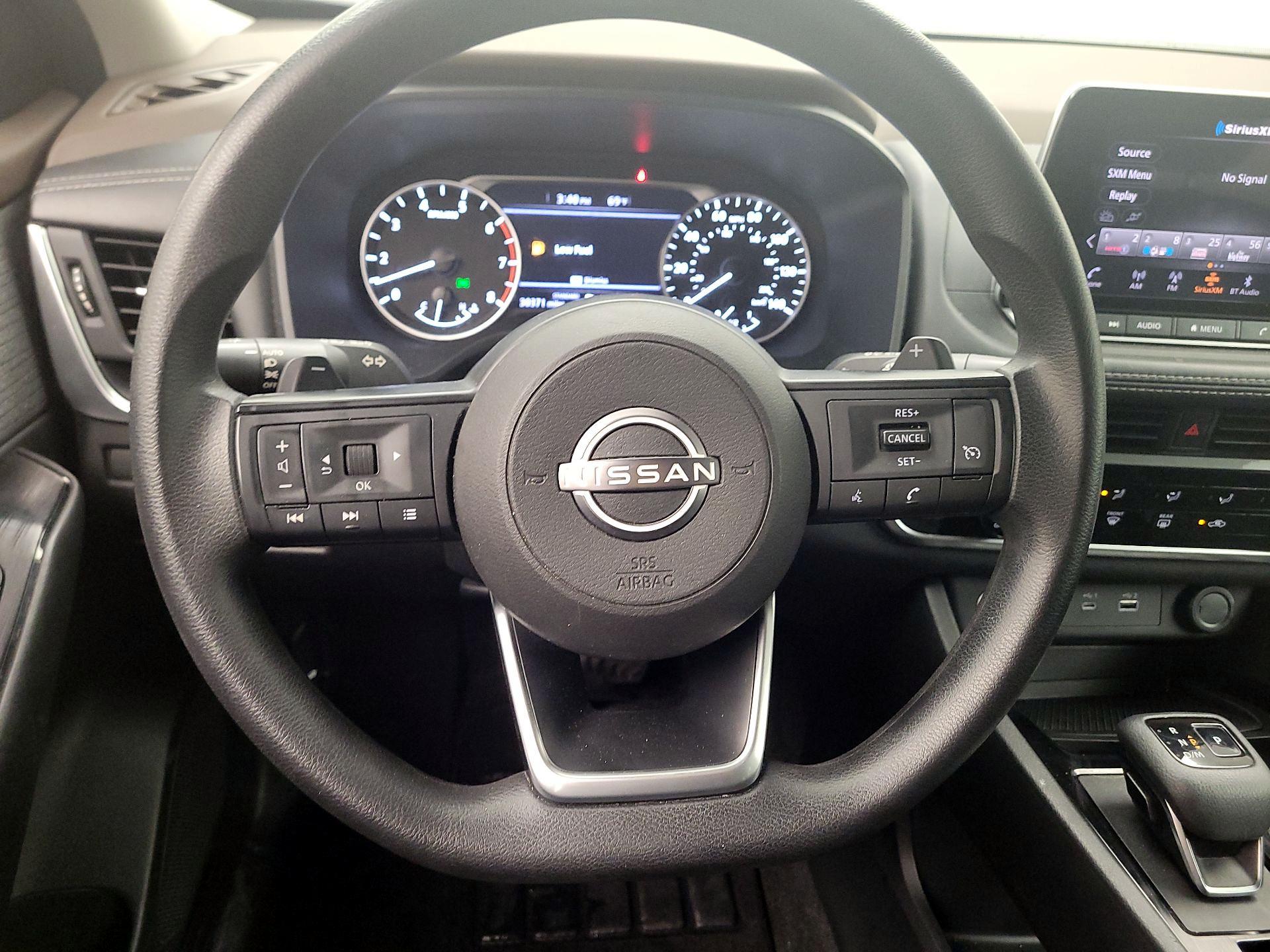 Thumbnail: 2023 Nissan Rogue - 10