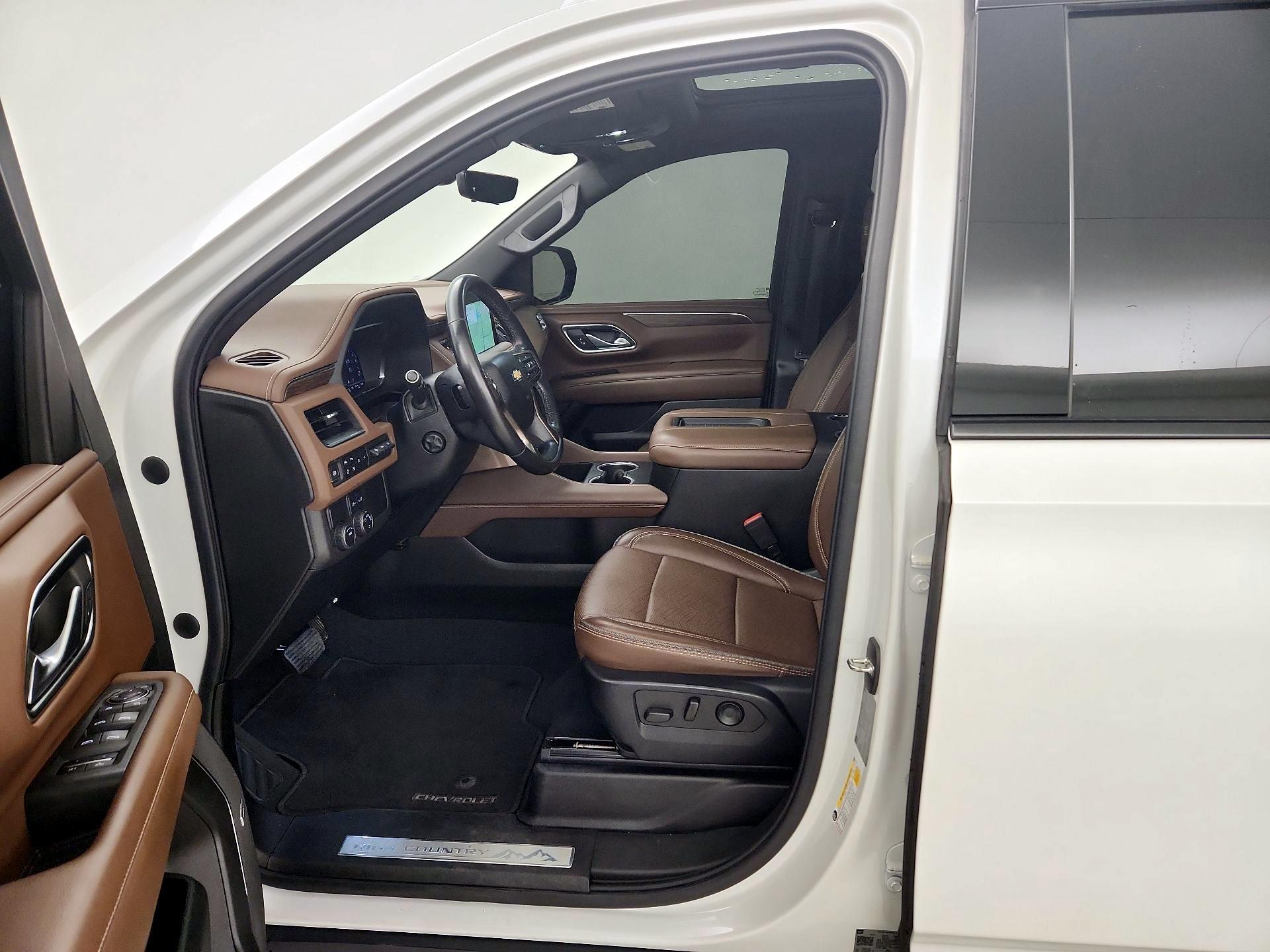 Thumbnail: 2022 Chevrolet Tahoe - 9