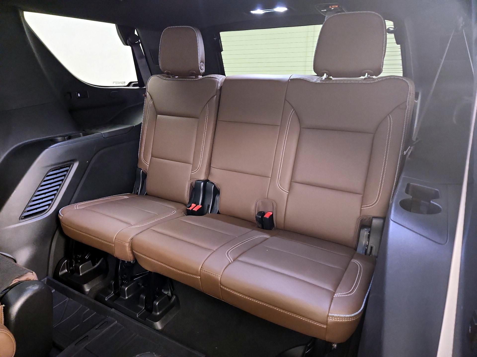 Thumbnail: 2022 Chevrolet Tahoe - 20