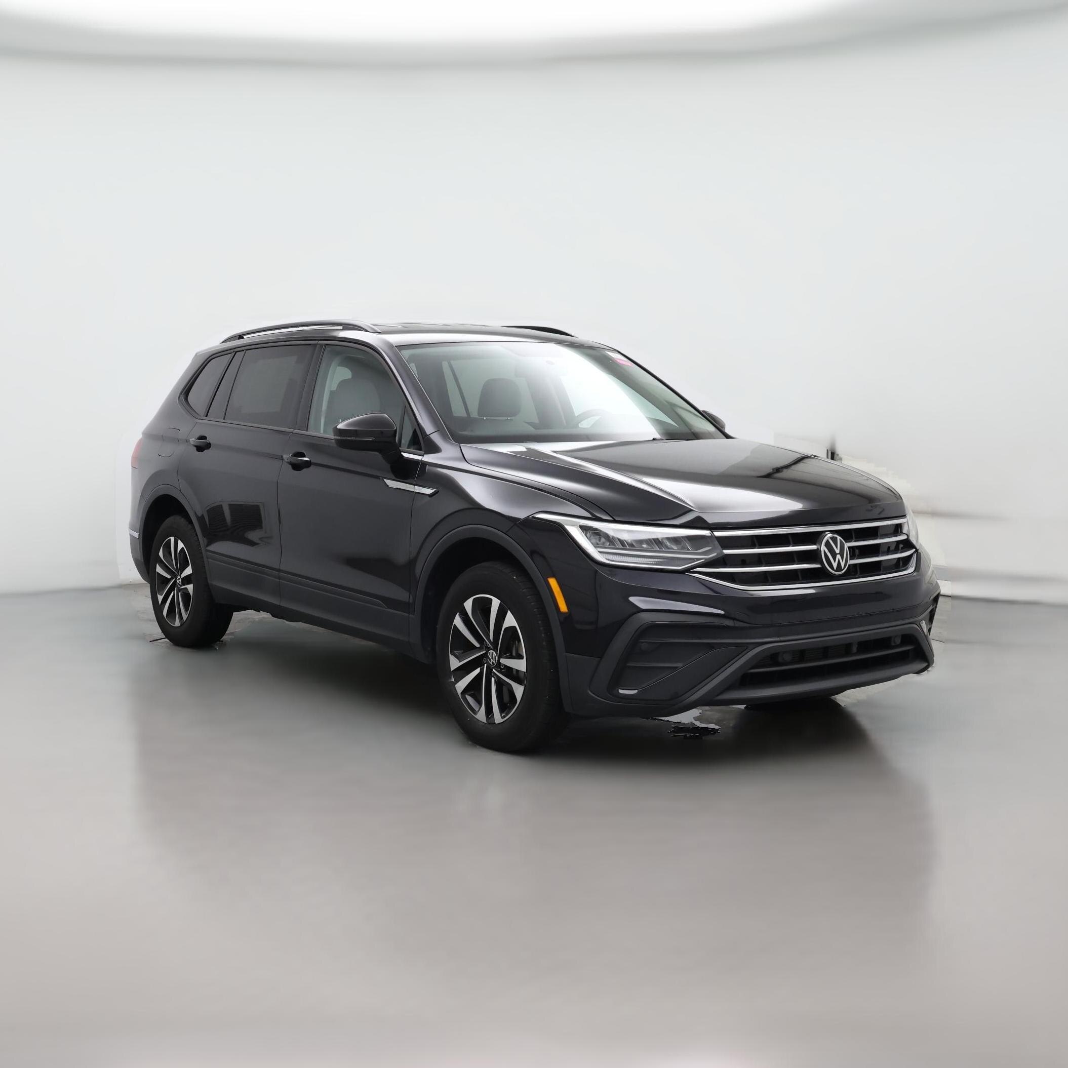 Thumbnail: 2022 Volkswagen Tiguan - 1
