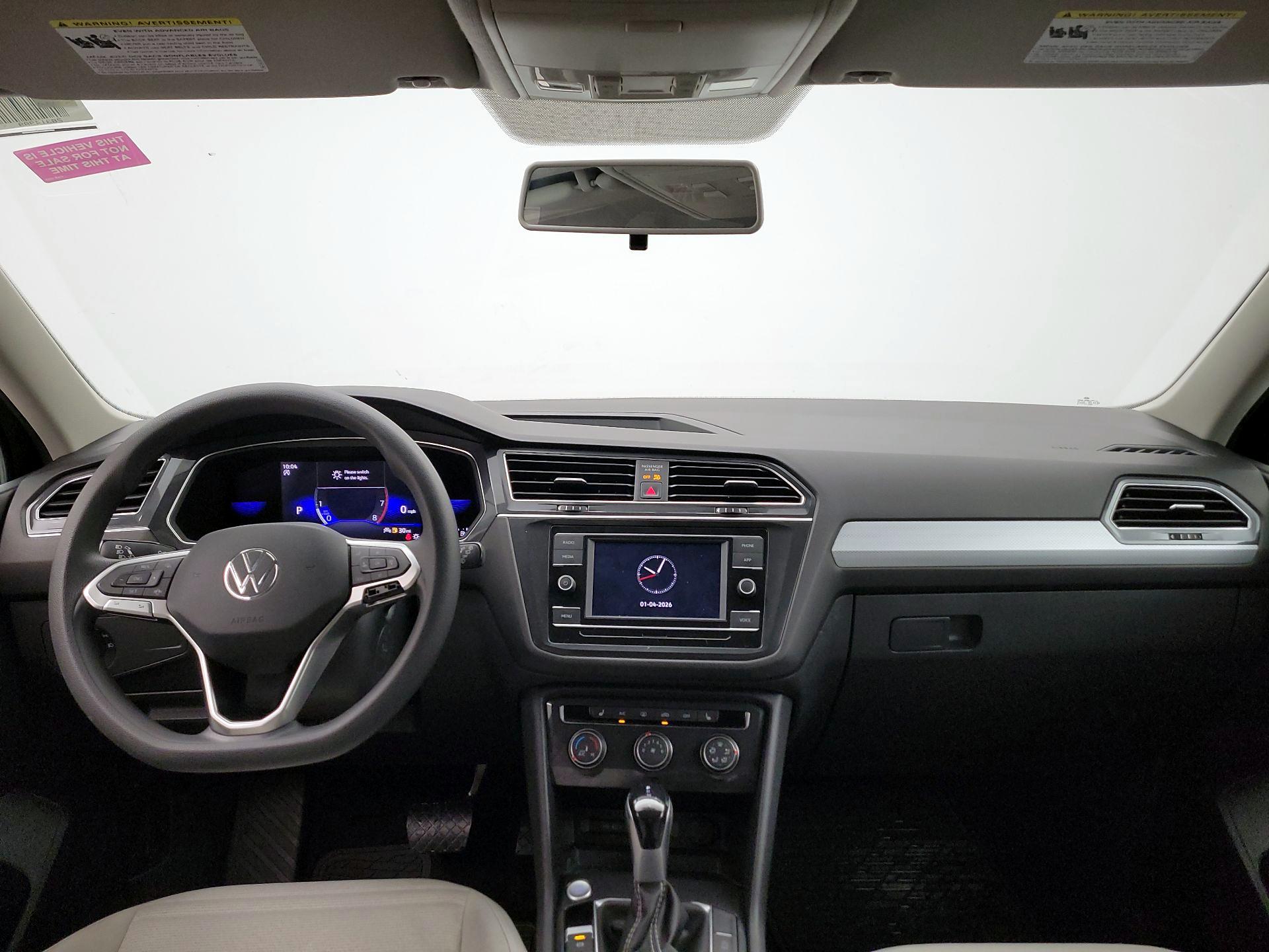 Thumbnail: 2022 Volkswagen Tiguan - 9