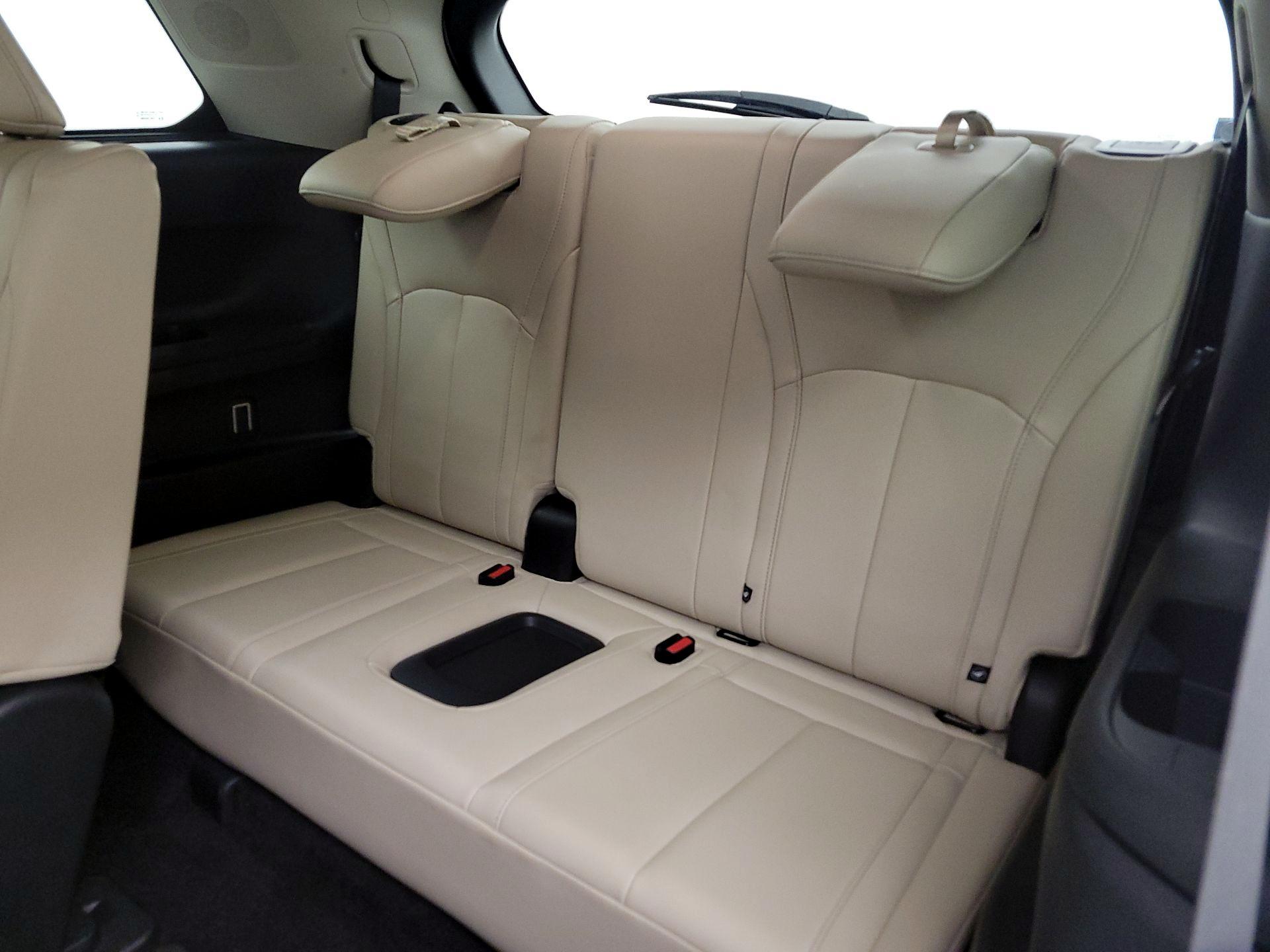Thumbnail: 2023 INFINITI QX60 - 16