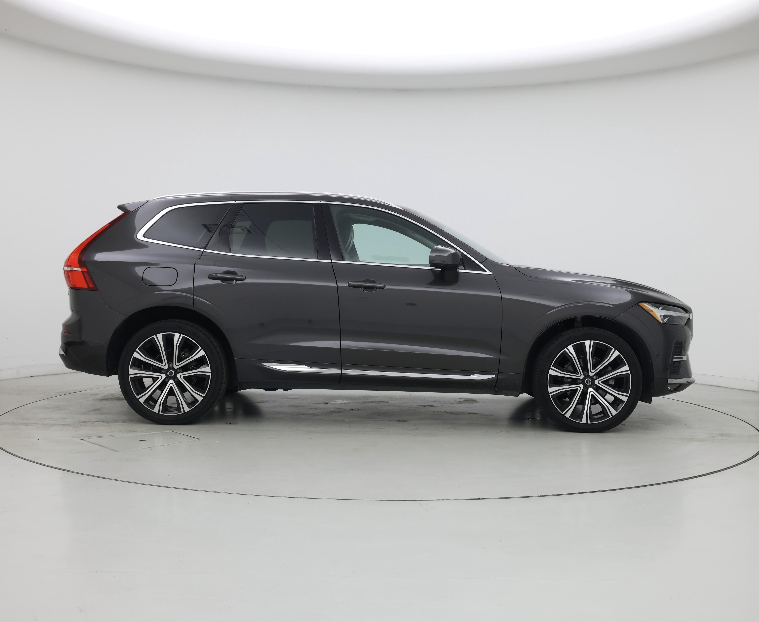 Thumbnail: 2023 Volvo XC60 - 7