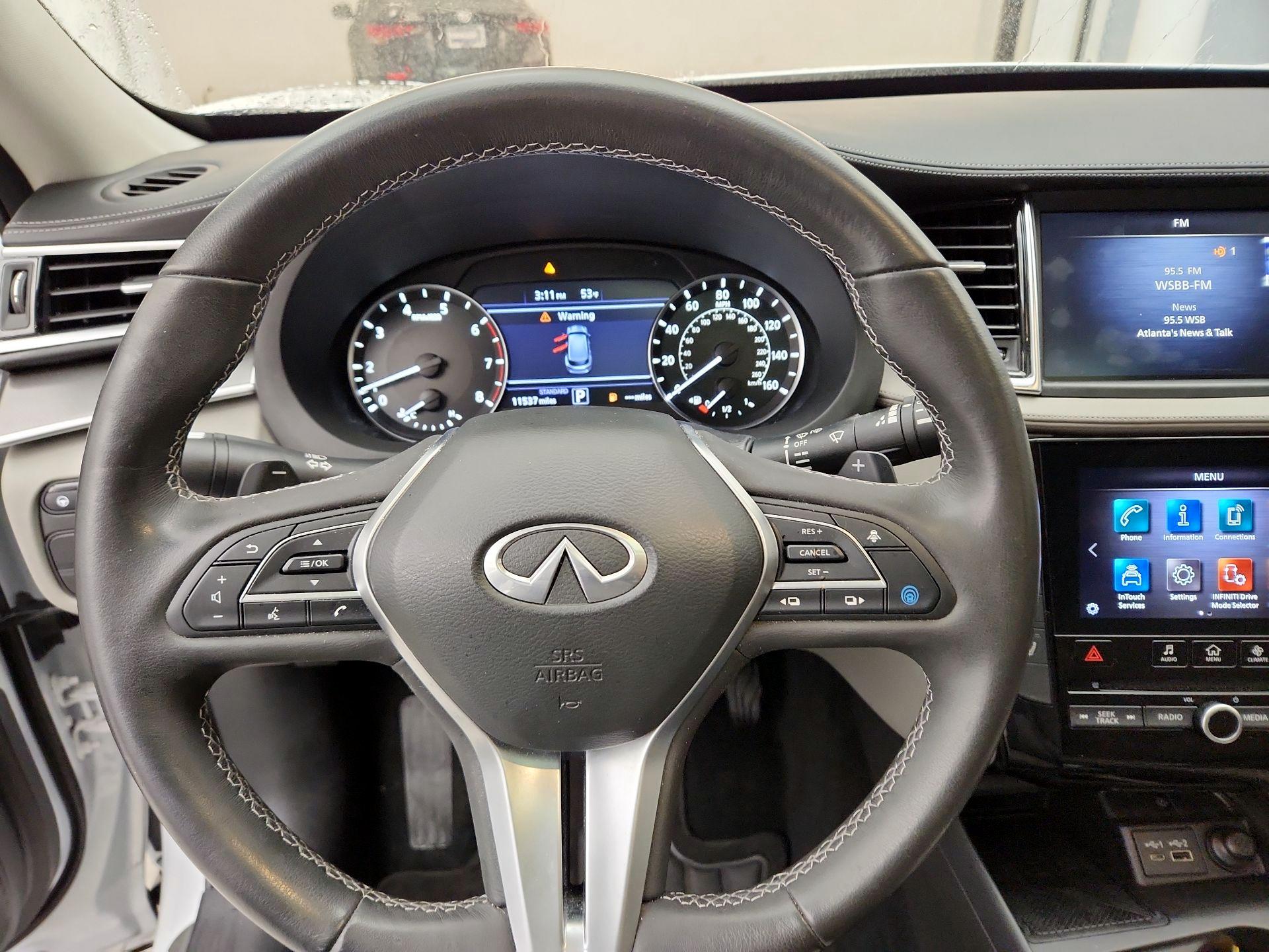 Thumbnail: 2023 INFINITI QX50 - 10