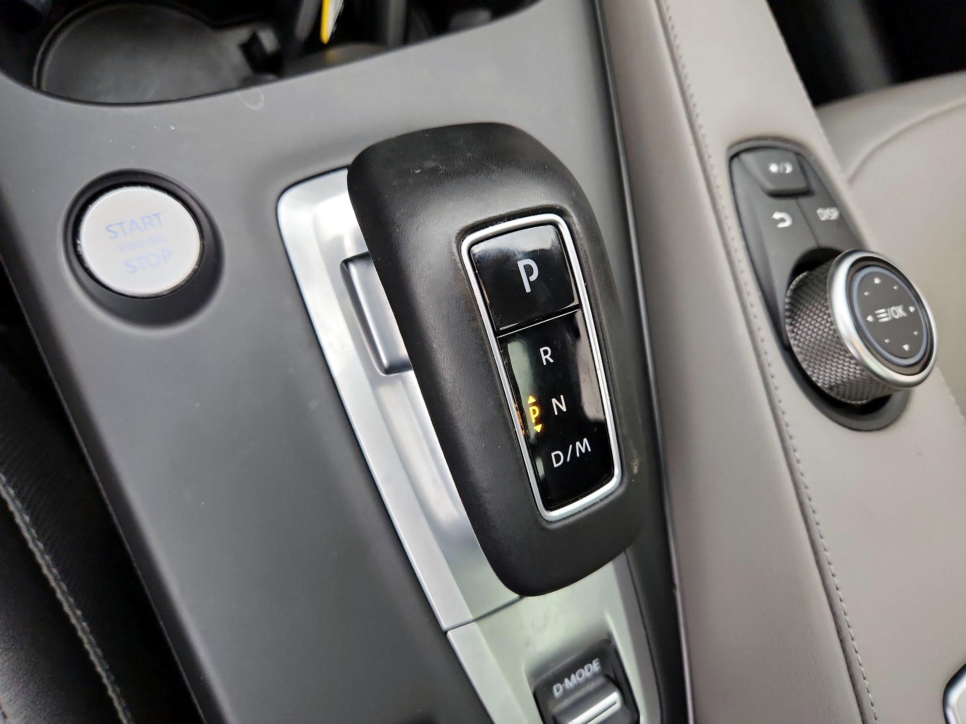 Thumbnail: 2023 INFINITI QX50 - 17