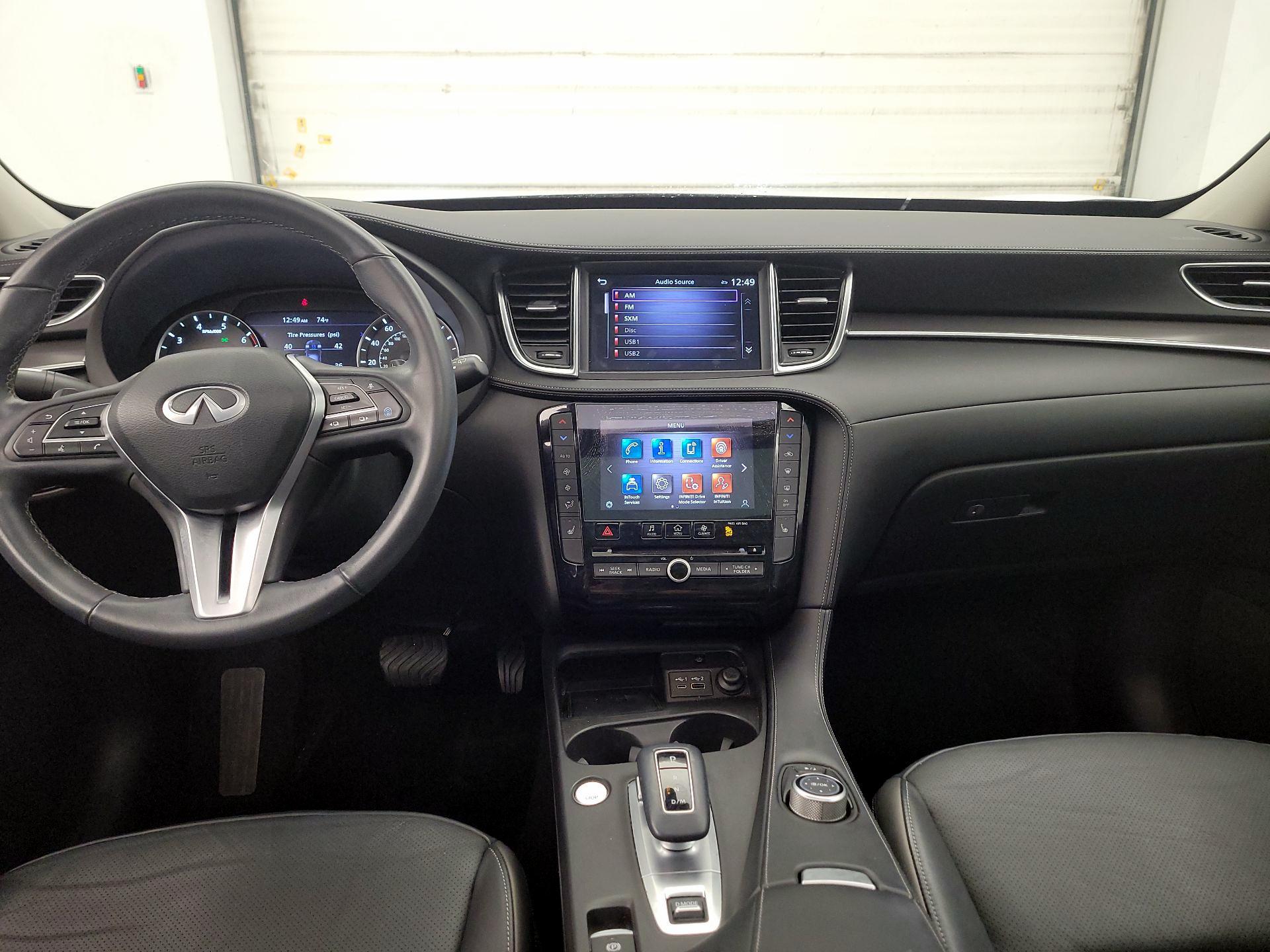 Thumbnail: 2023 INFINITI QX50 - 9