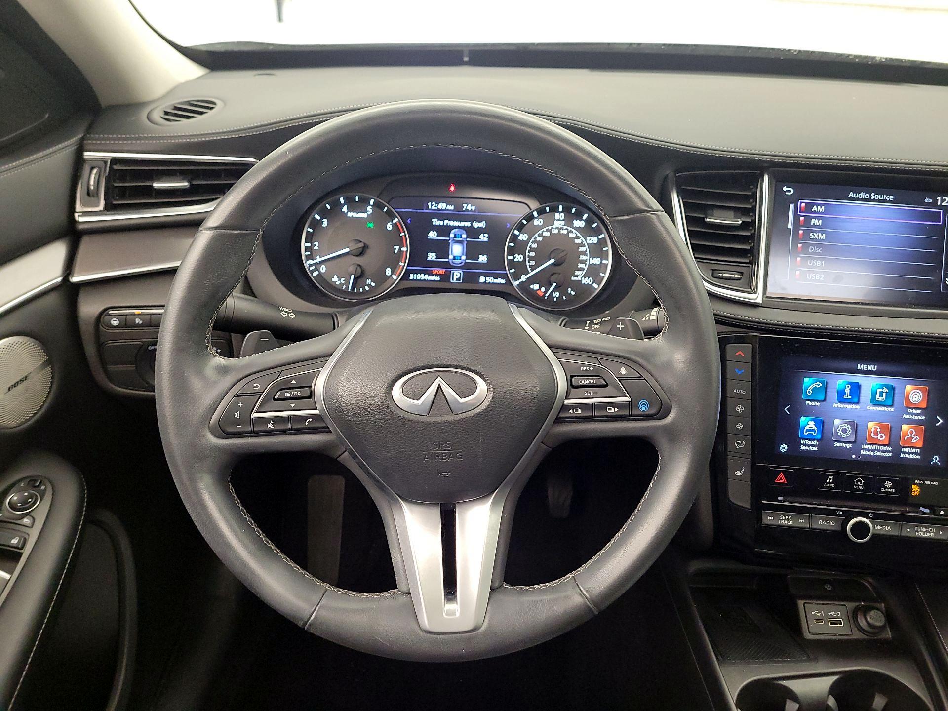 Thumbnail: 2023 INFINITI QX50 - 10