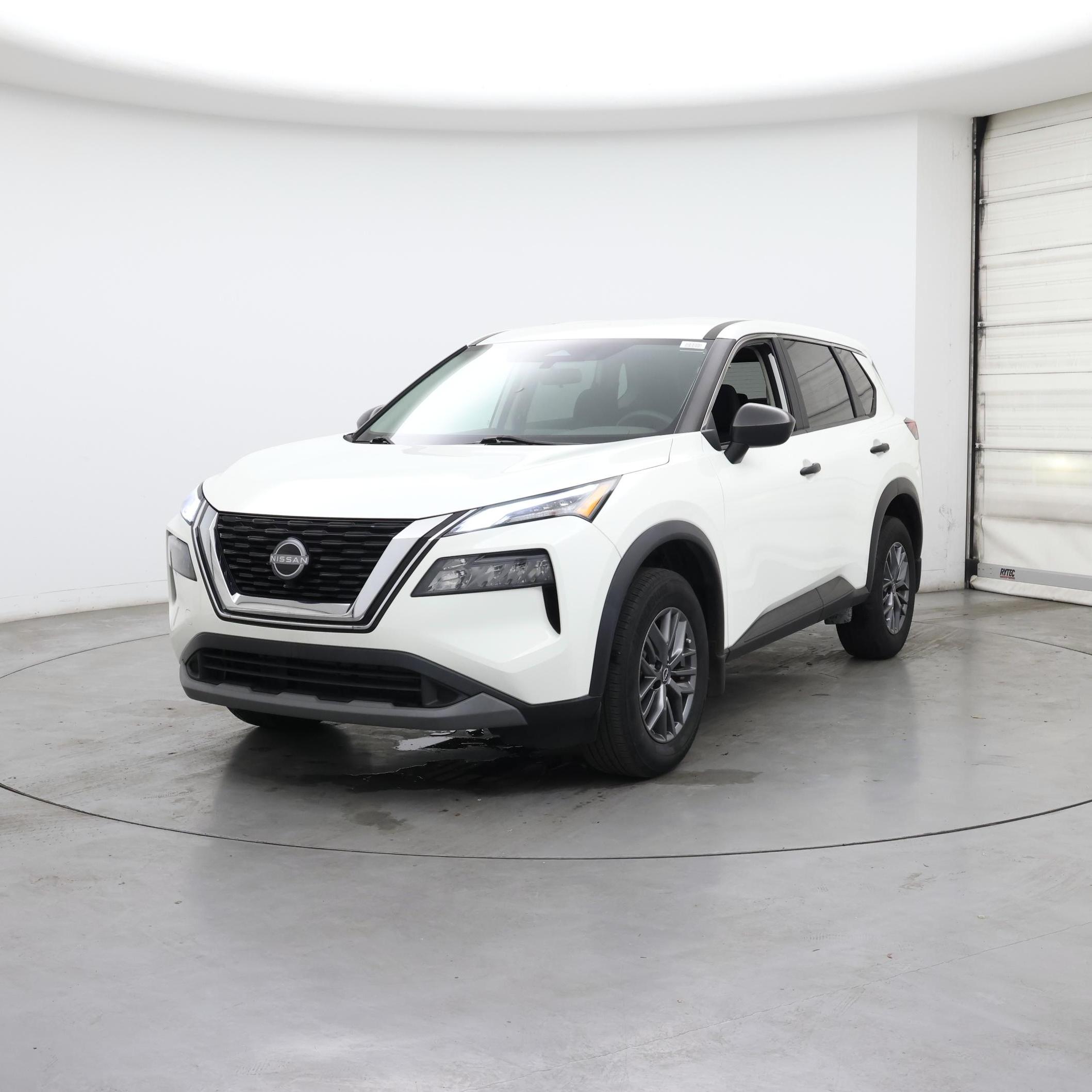 Thumbnail: 2023 Nissan Rogue - 4