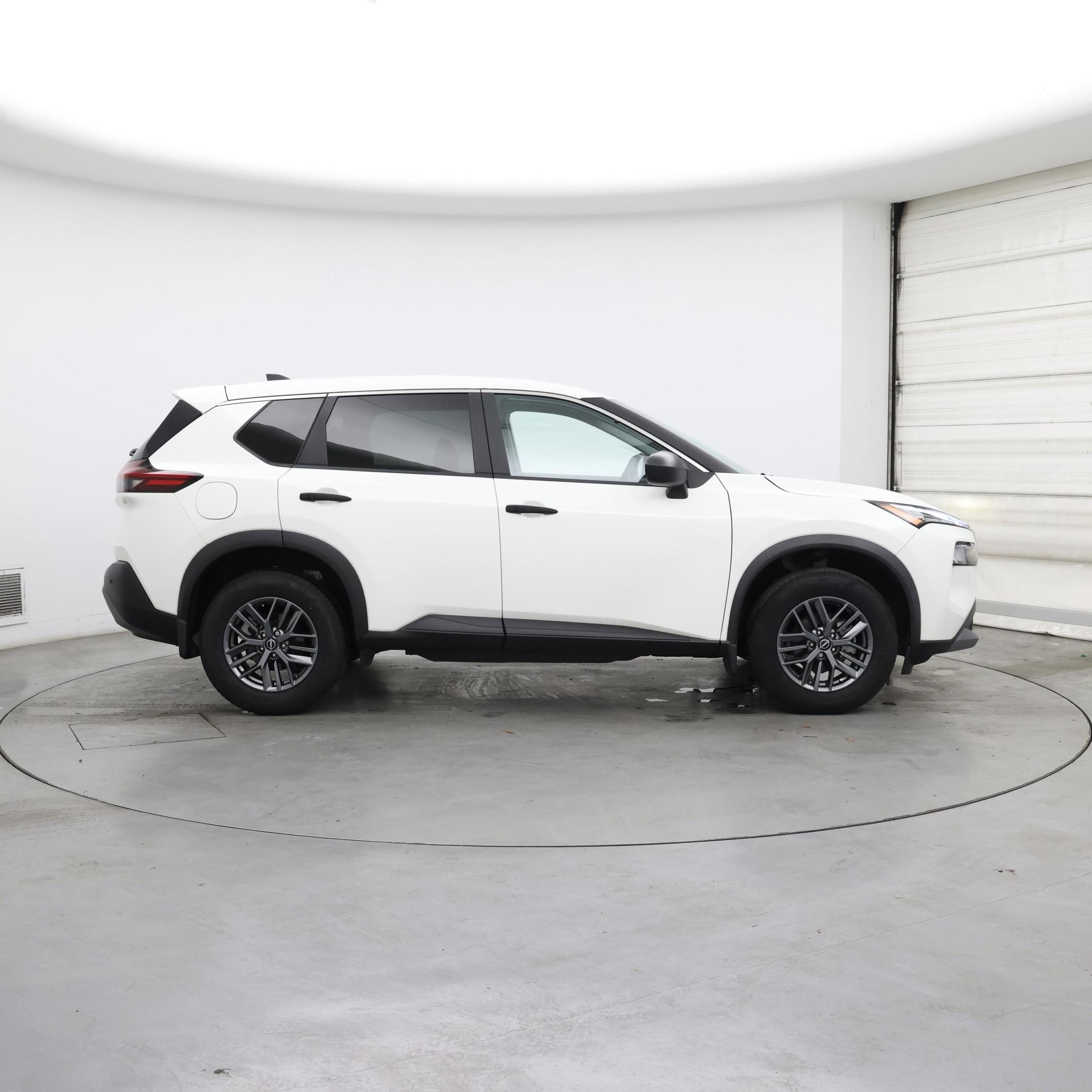 Thumbnail: 2023 Nissan Rogue - 7