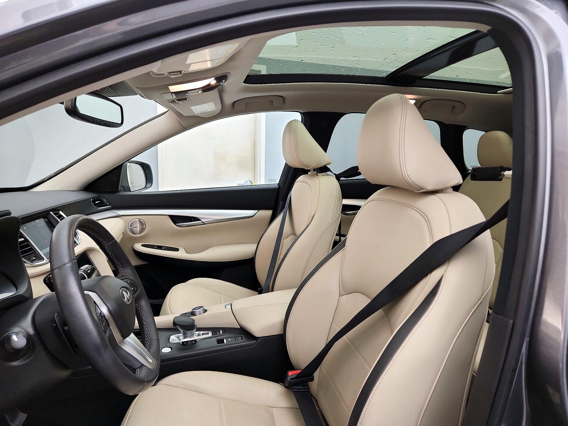 Thumbnail: 2022 INFINITI QX50 - 20