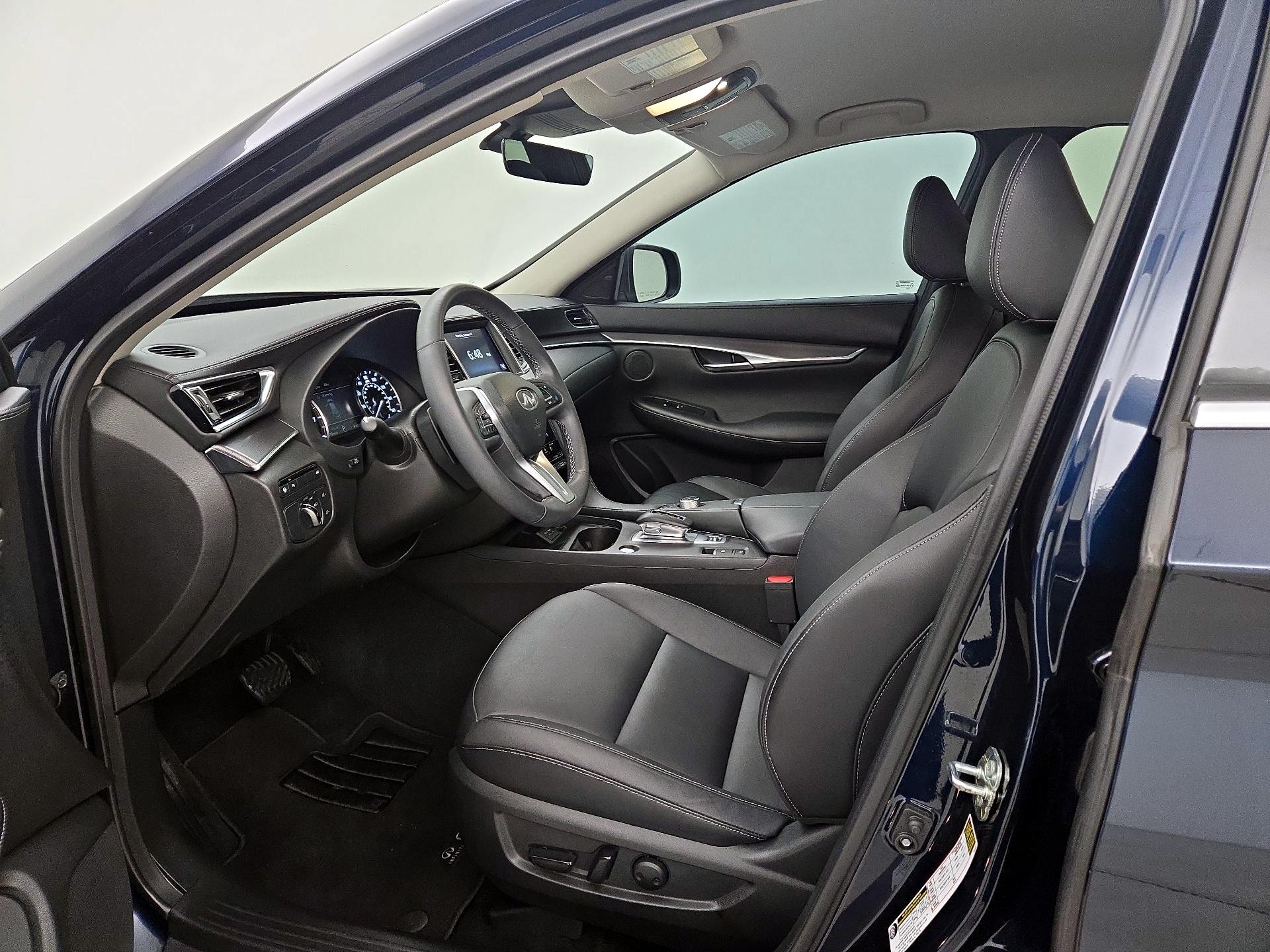 Thumbnail: 2023 INFINITI QX50 - 11