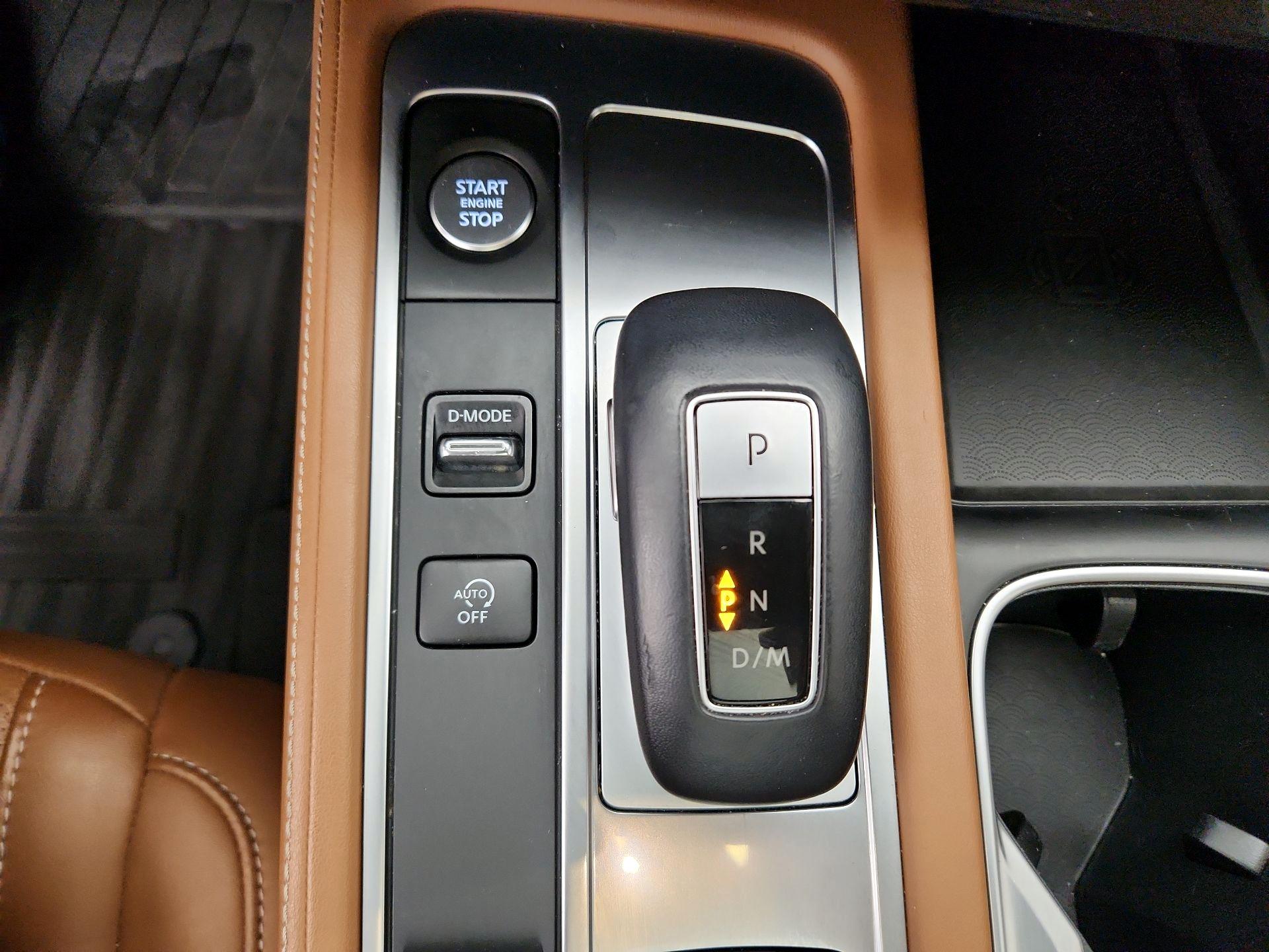 Thumbnail: 2023 INFINITI QX60 - 17