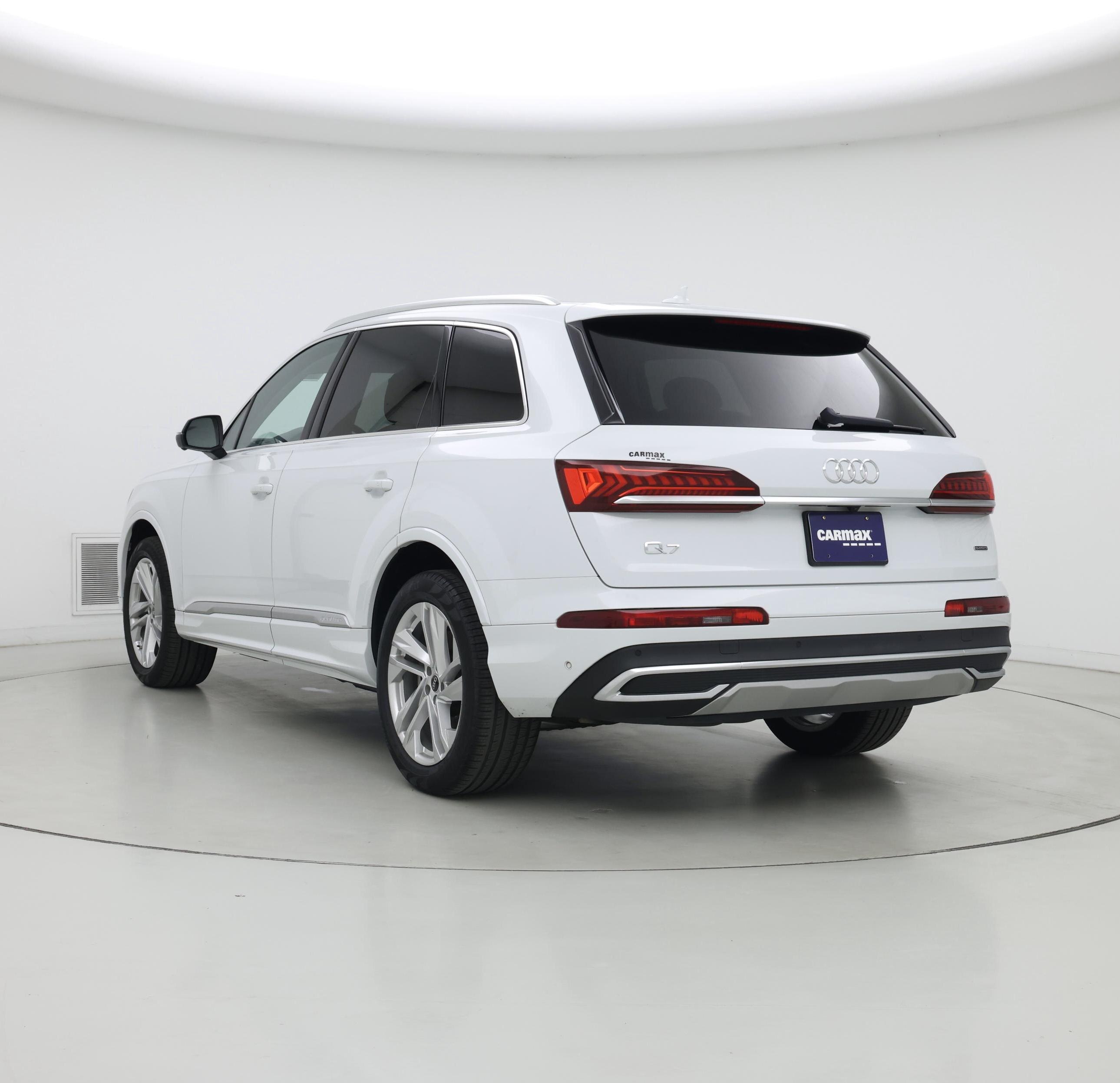 Thumbnail: 2022 Audi Q7 - 2