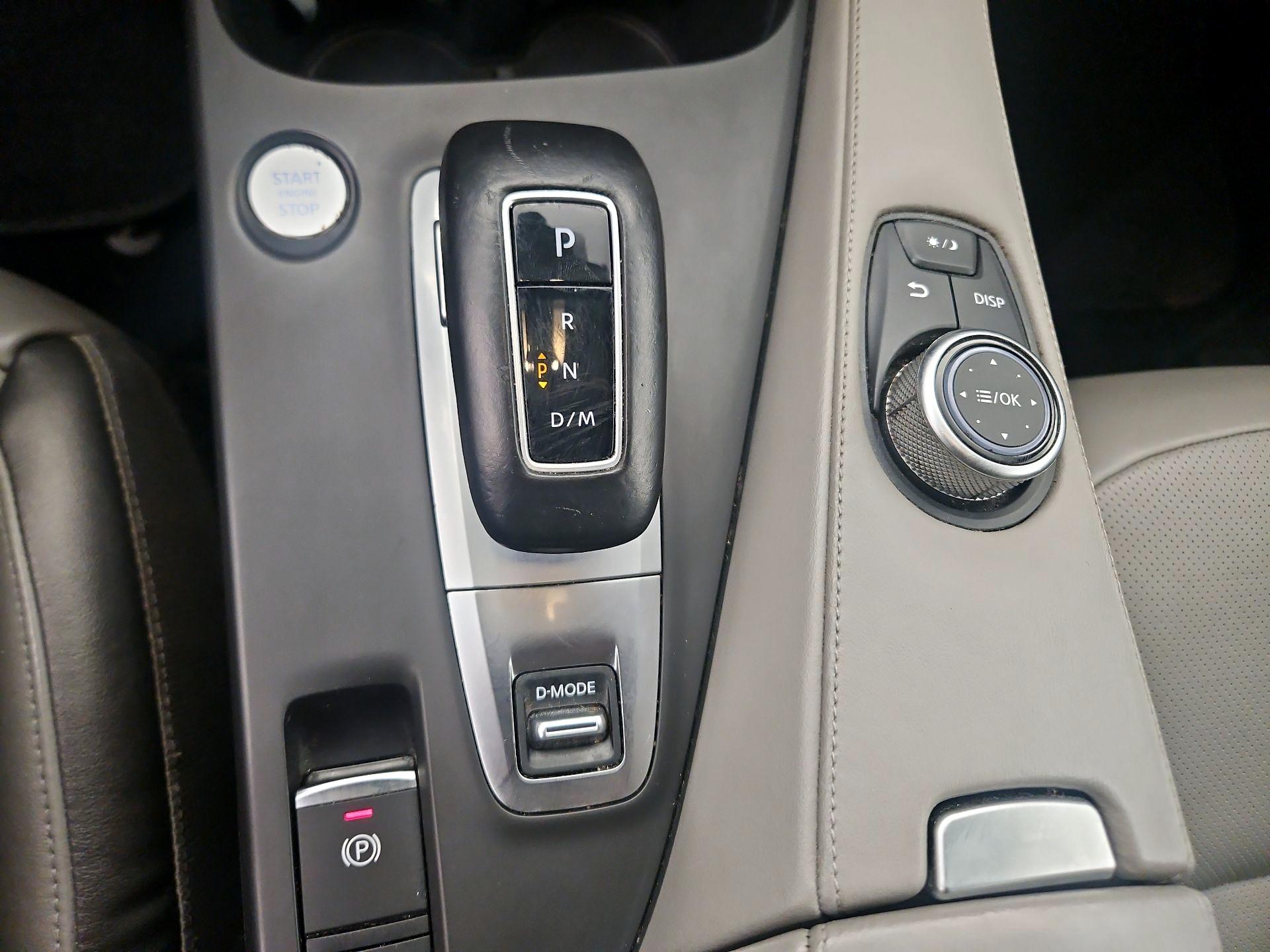 Thumbnail: 2023 INFINITI QX50 - 17