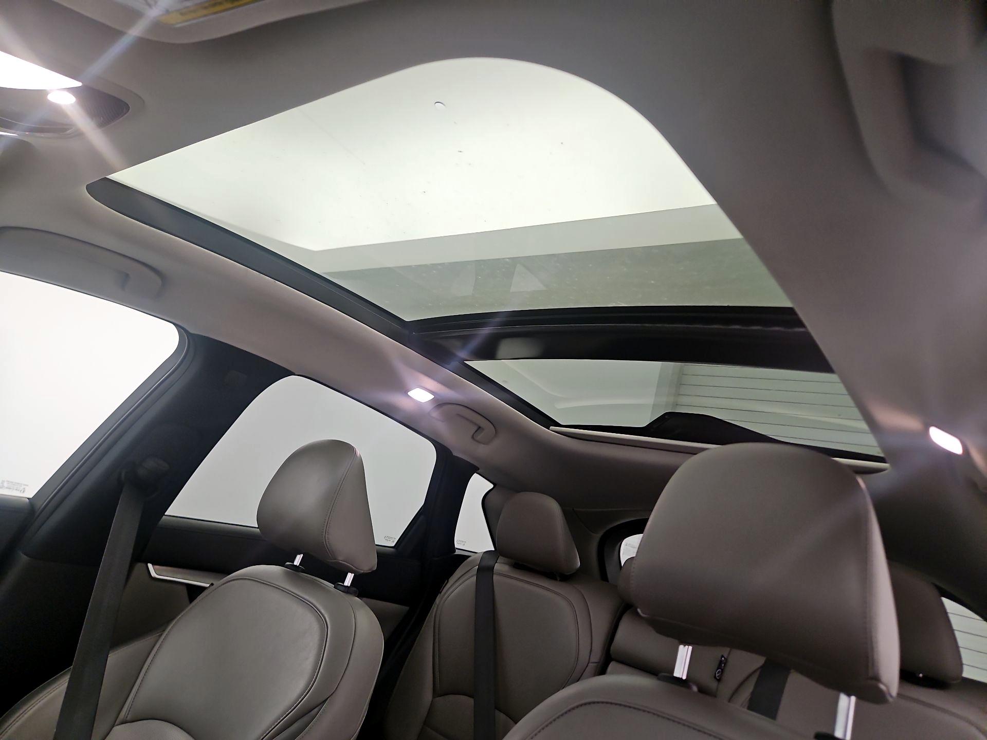 Thumbnail: 2023 INFINITI QX50 - 19