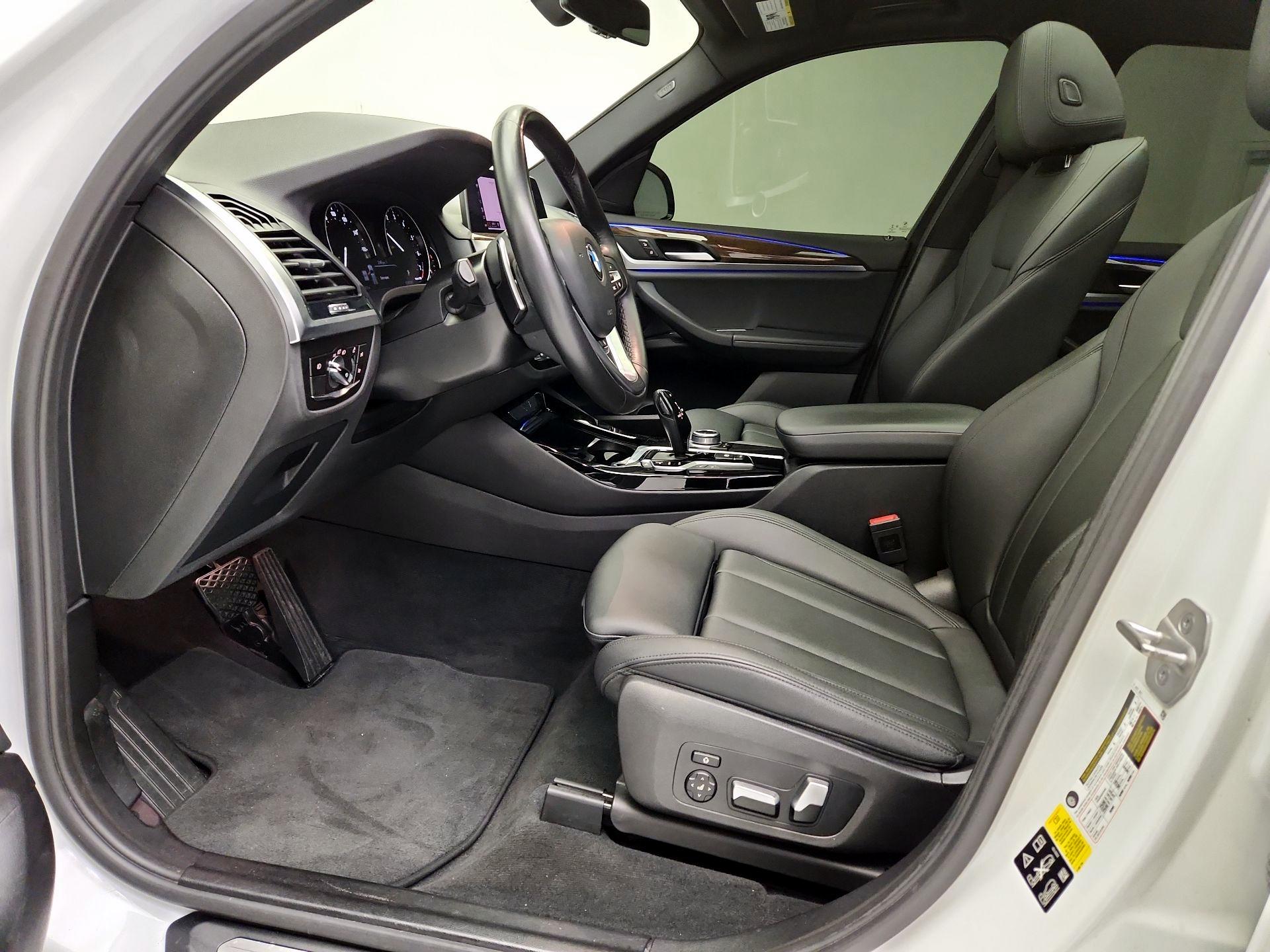 Thumbnail: 2021 BMW X3 - 11