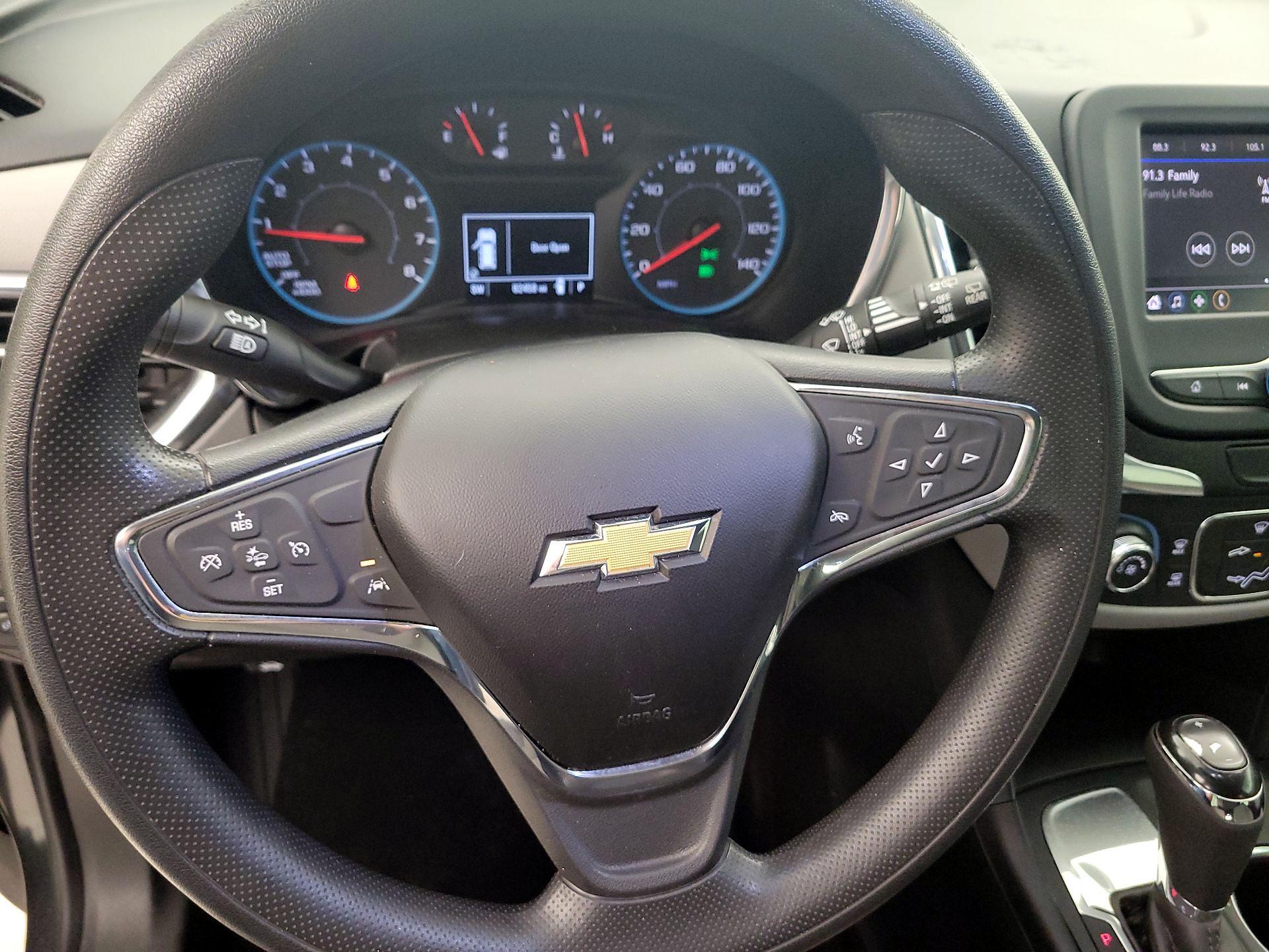 Thumbnail: 2020 Chevrolet Equinox - 10