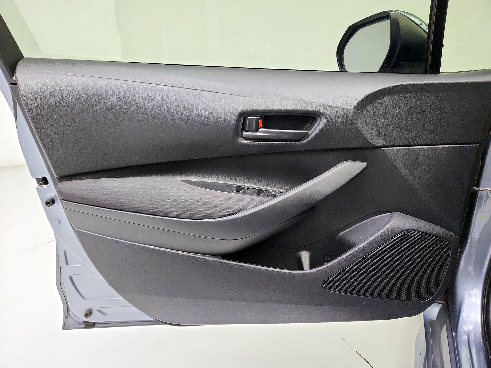 Thumbnail: 2023 Toyota Corolla - 12