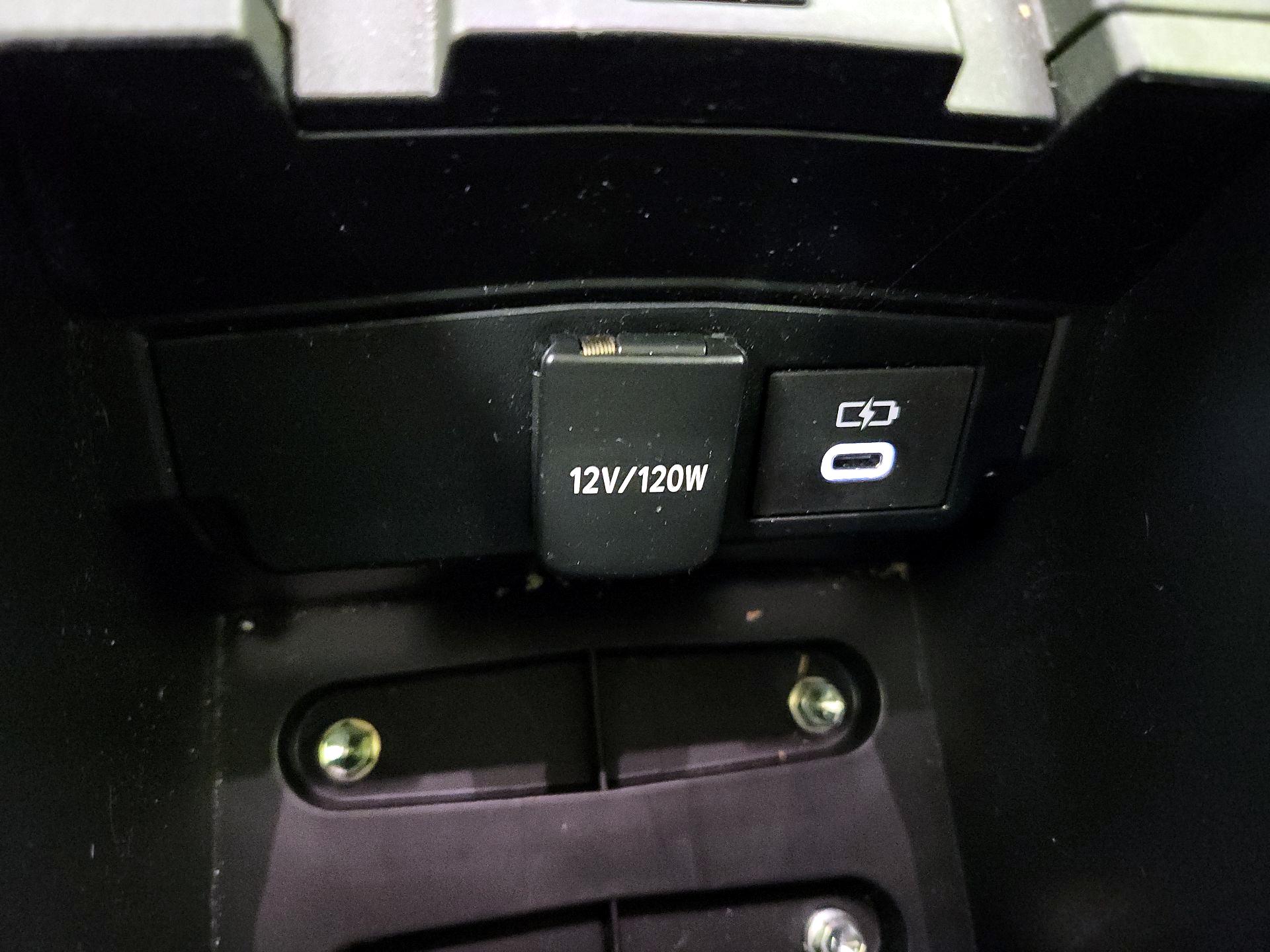 Thumbnail: 2023 Toyota Corolla - 19