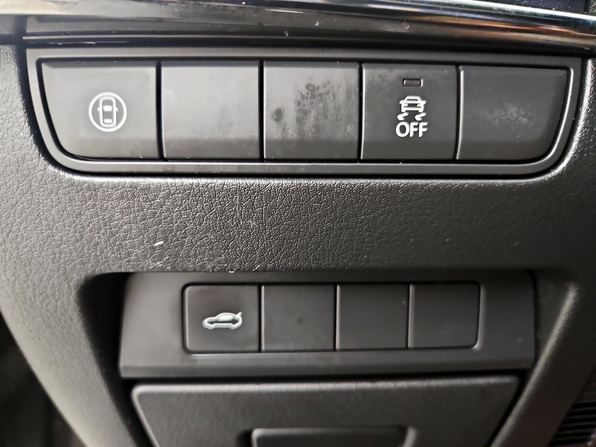 Thumbnail: 2019 Mazda Mazda3 - 13