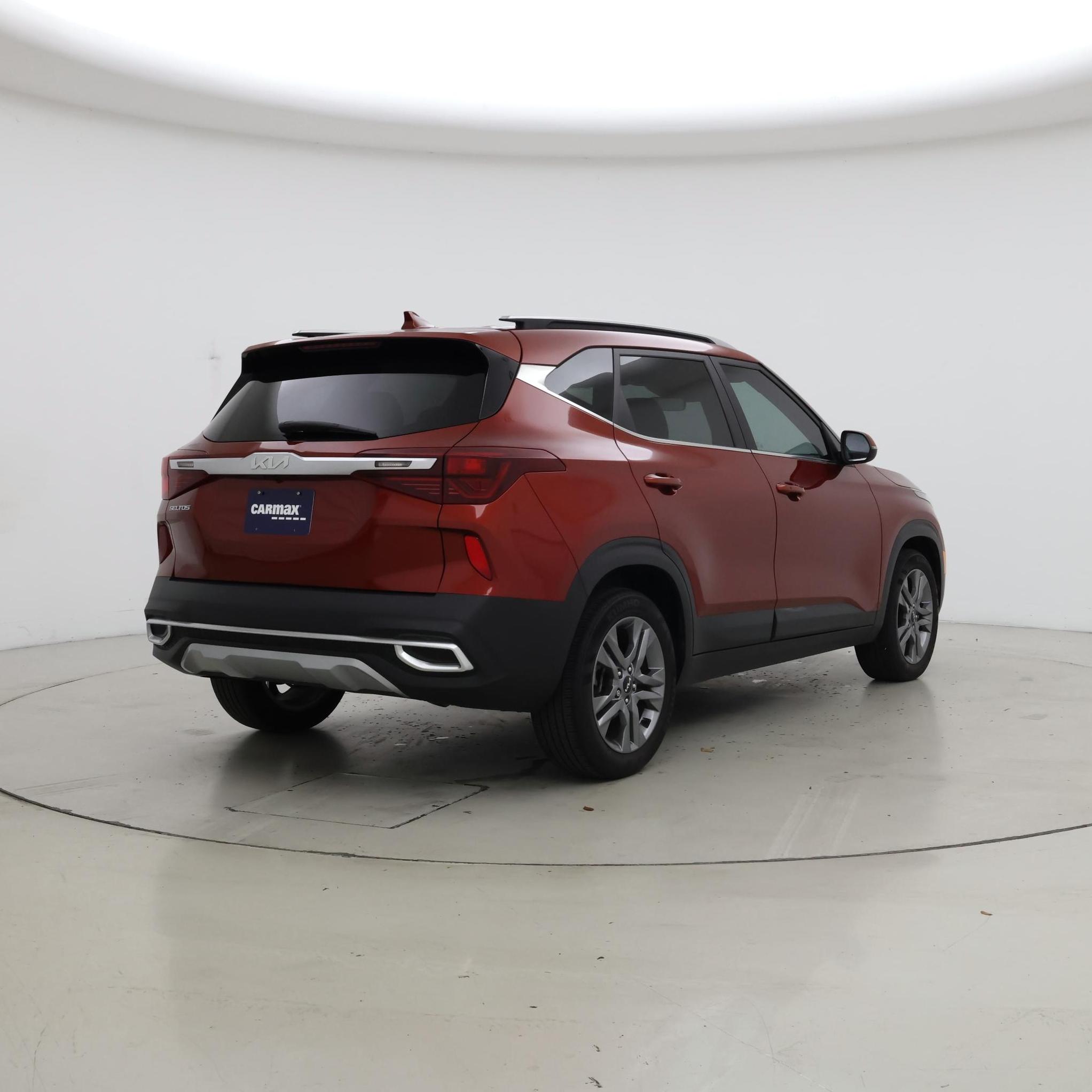 Thumbnail: 2023 Kia Seltos - 8