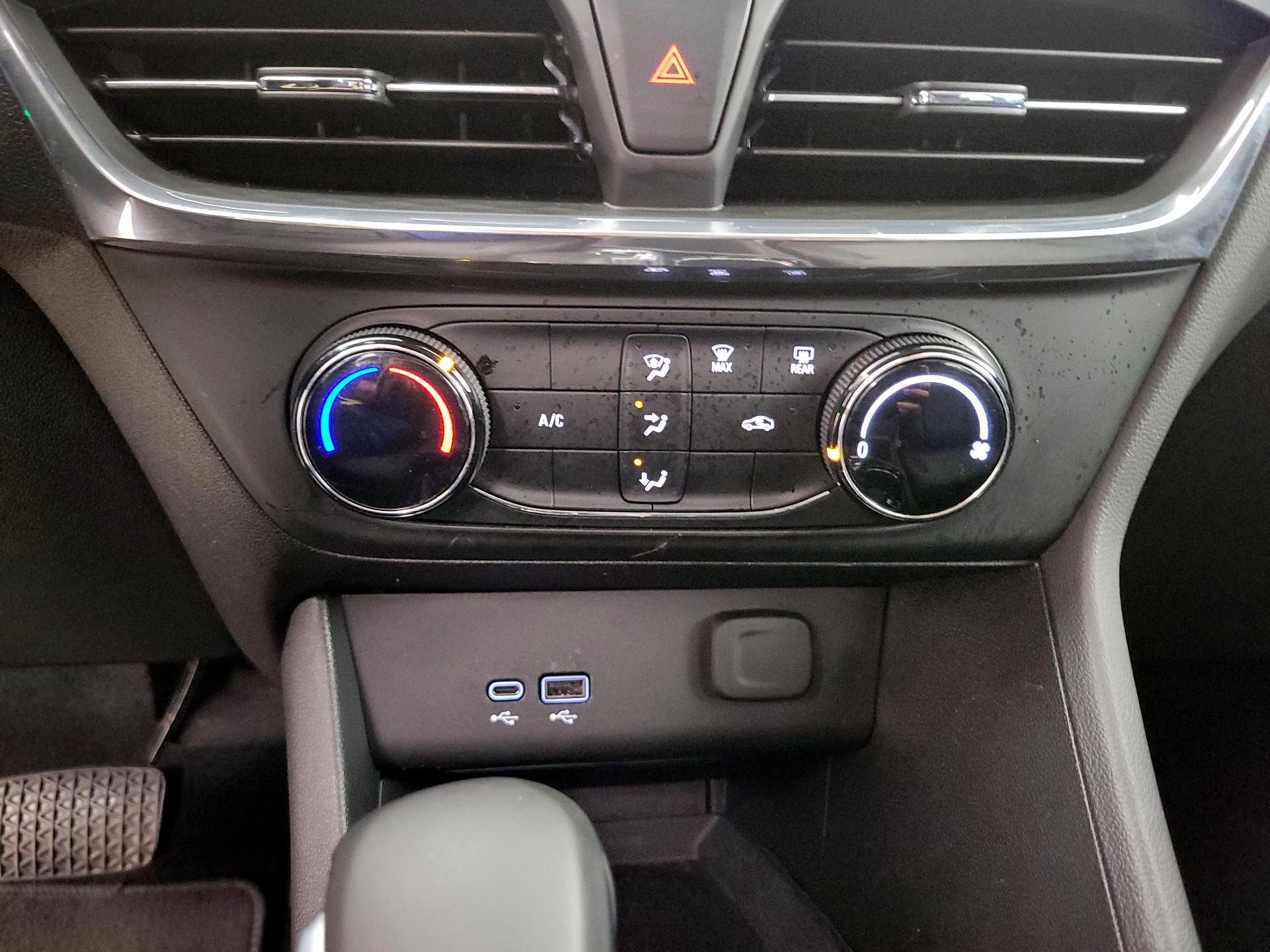 Thumbnail: 2025 Buick Encore GX - 16