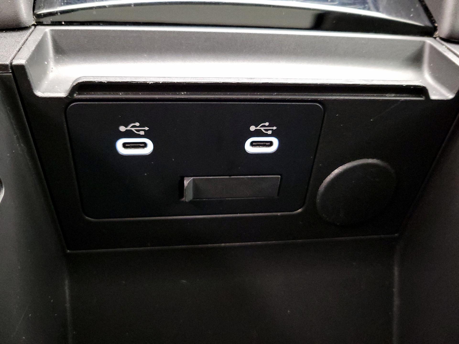 Thumbnail: 2025 Mazda Mazda3 - 18