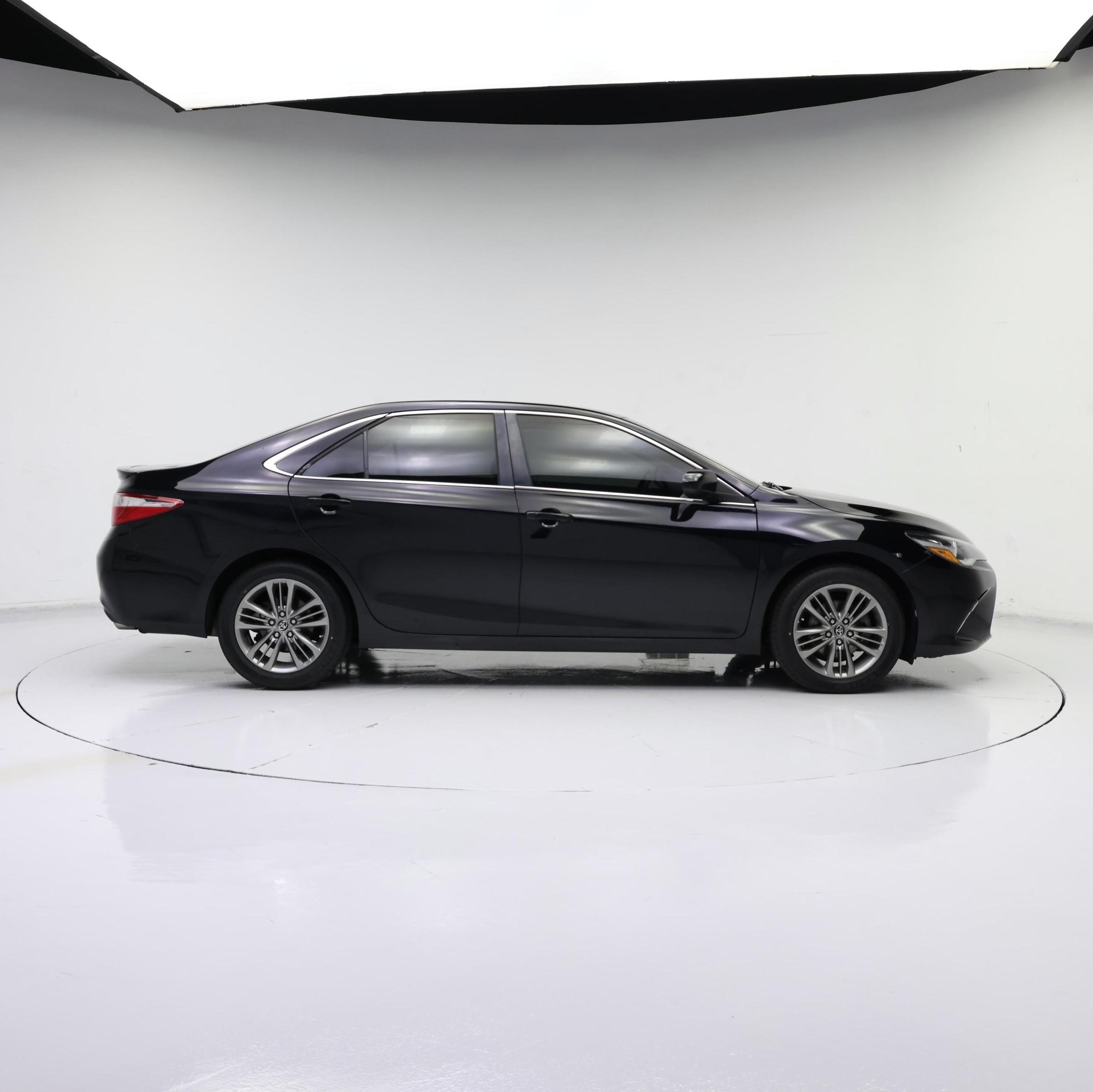 Thumbnail: 2016 Toyota Camry - 7