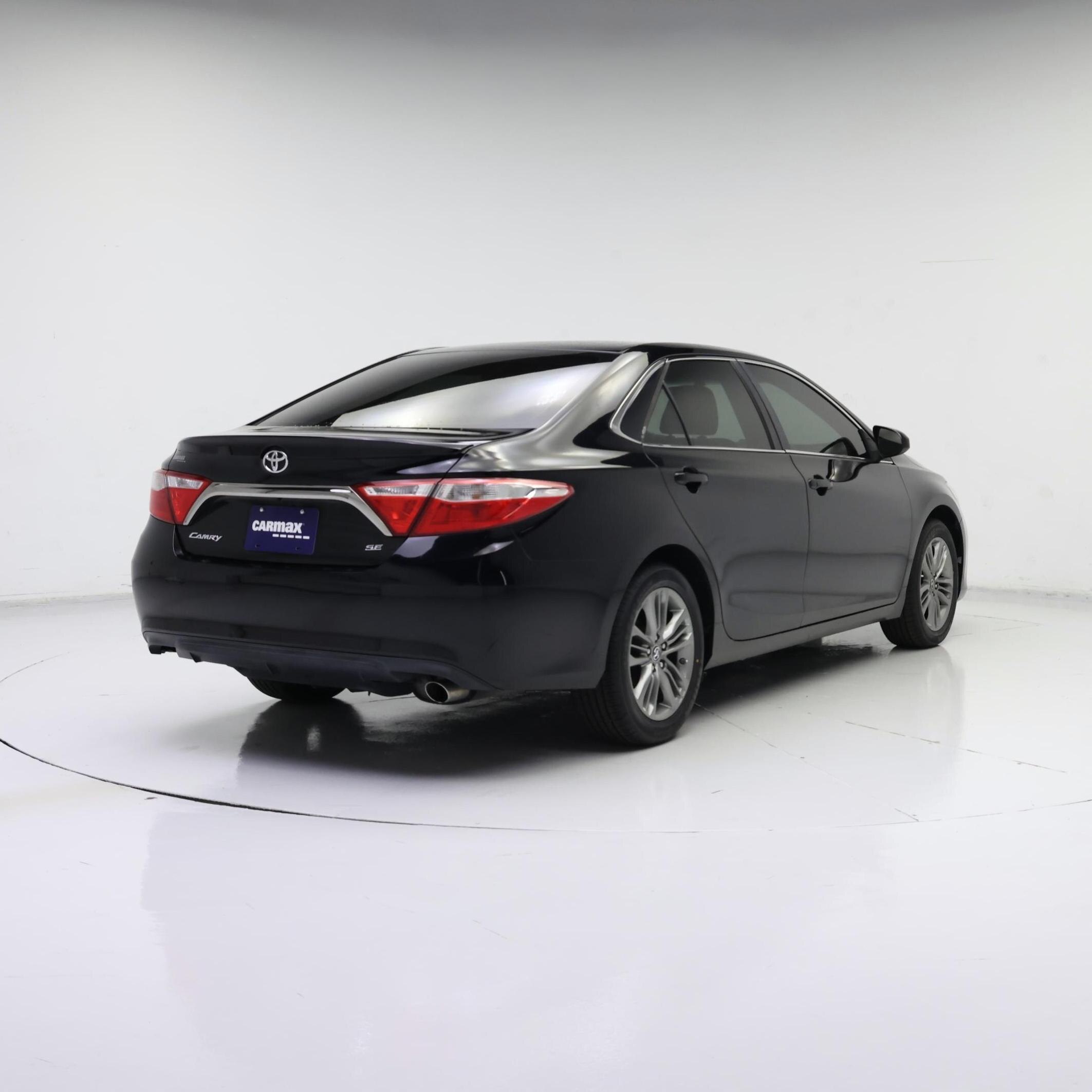Thumbnail: 2016 Toyota Camry - 8