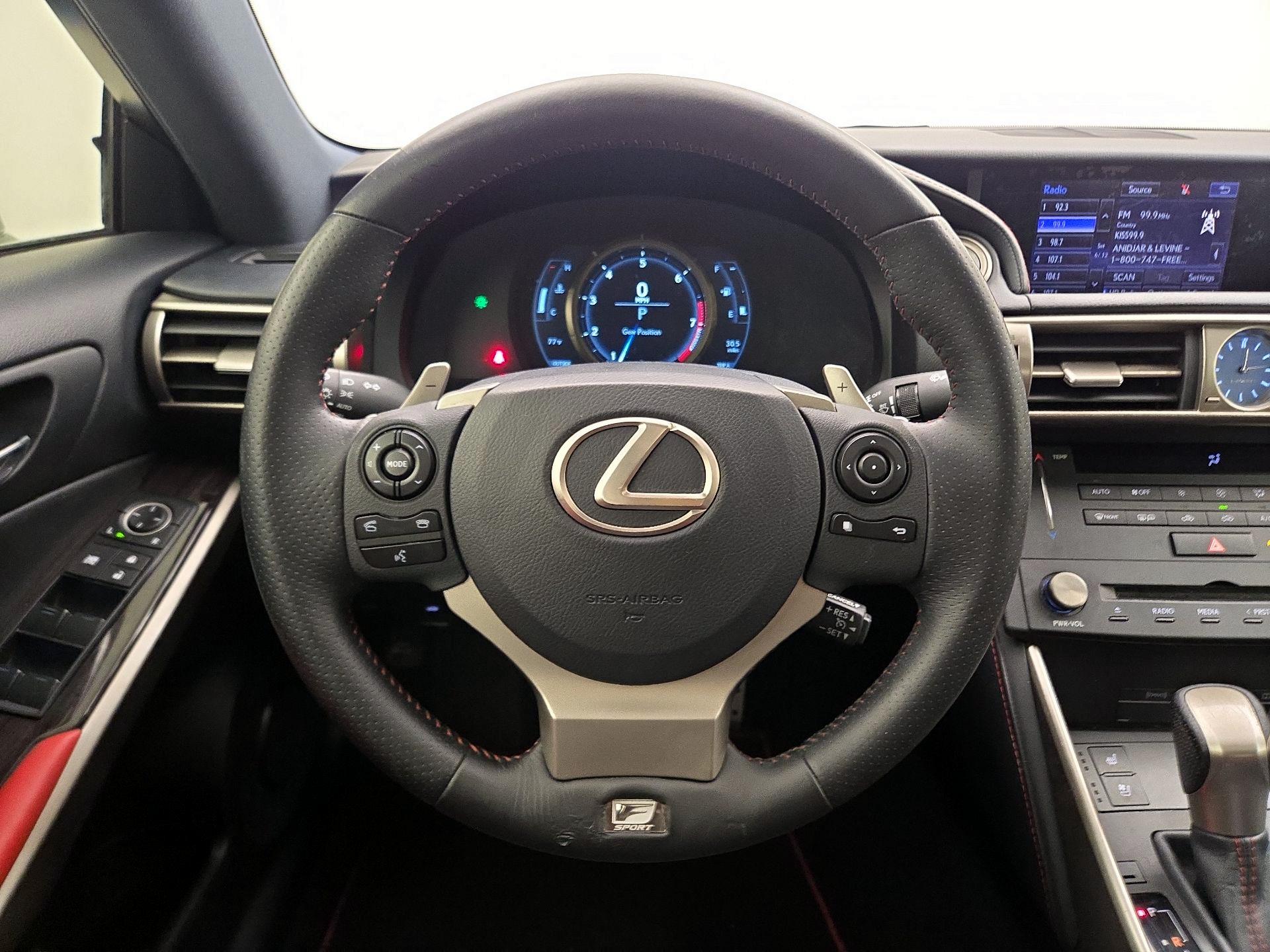 Thumbnail: 2015 Lexus IS - 10