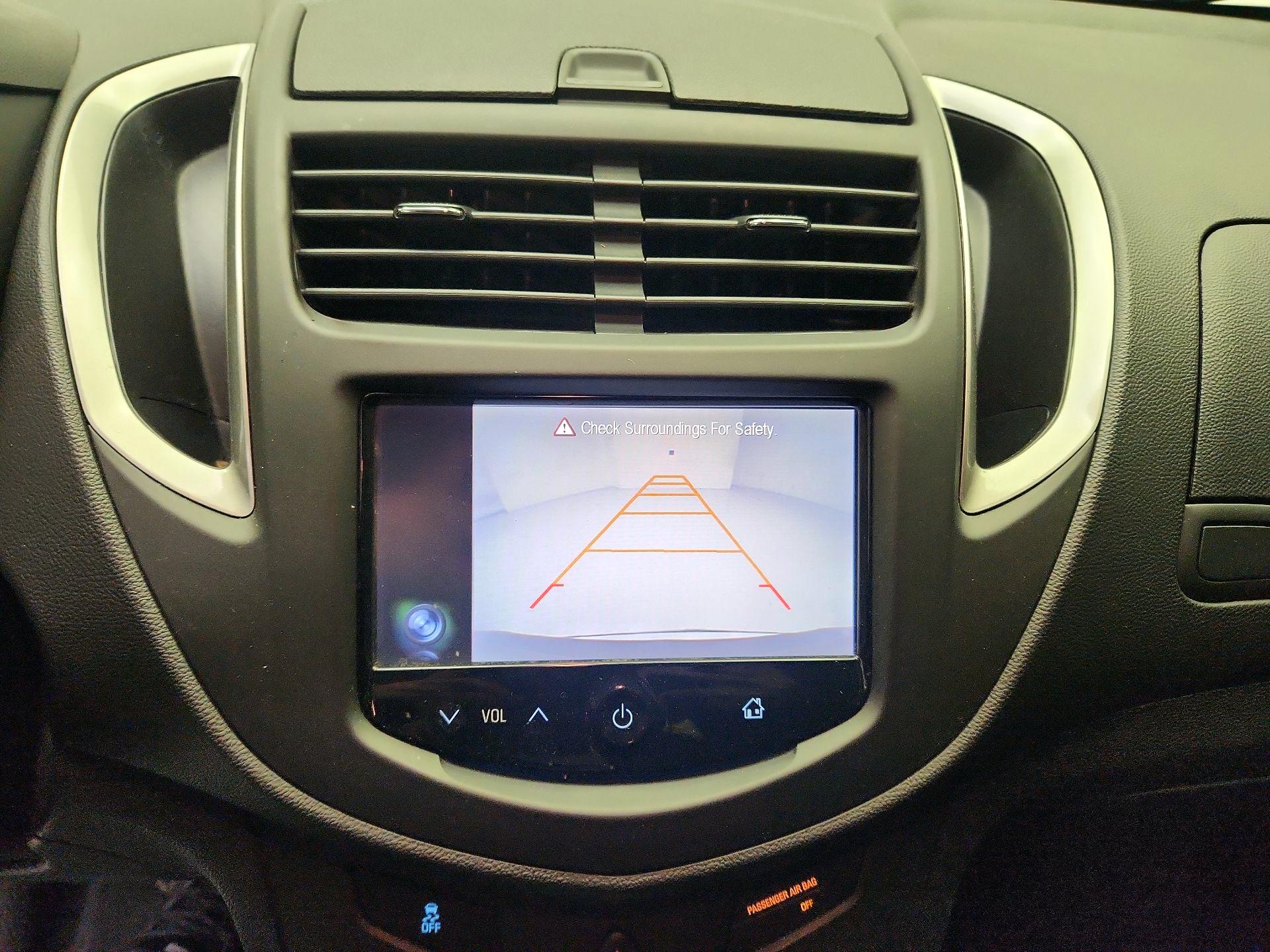 Thumbnail: 2016 Chevrolet Trax - 14