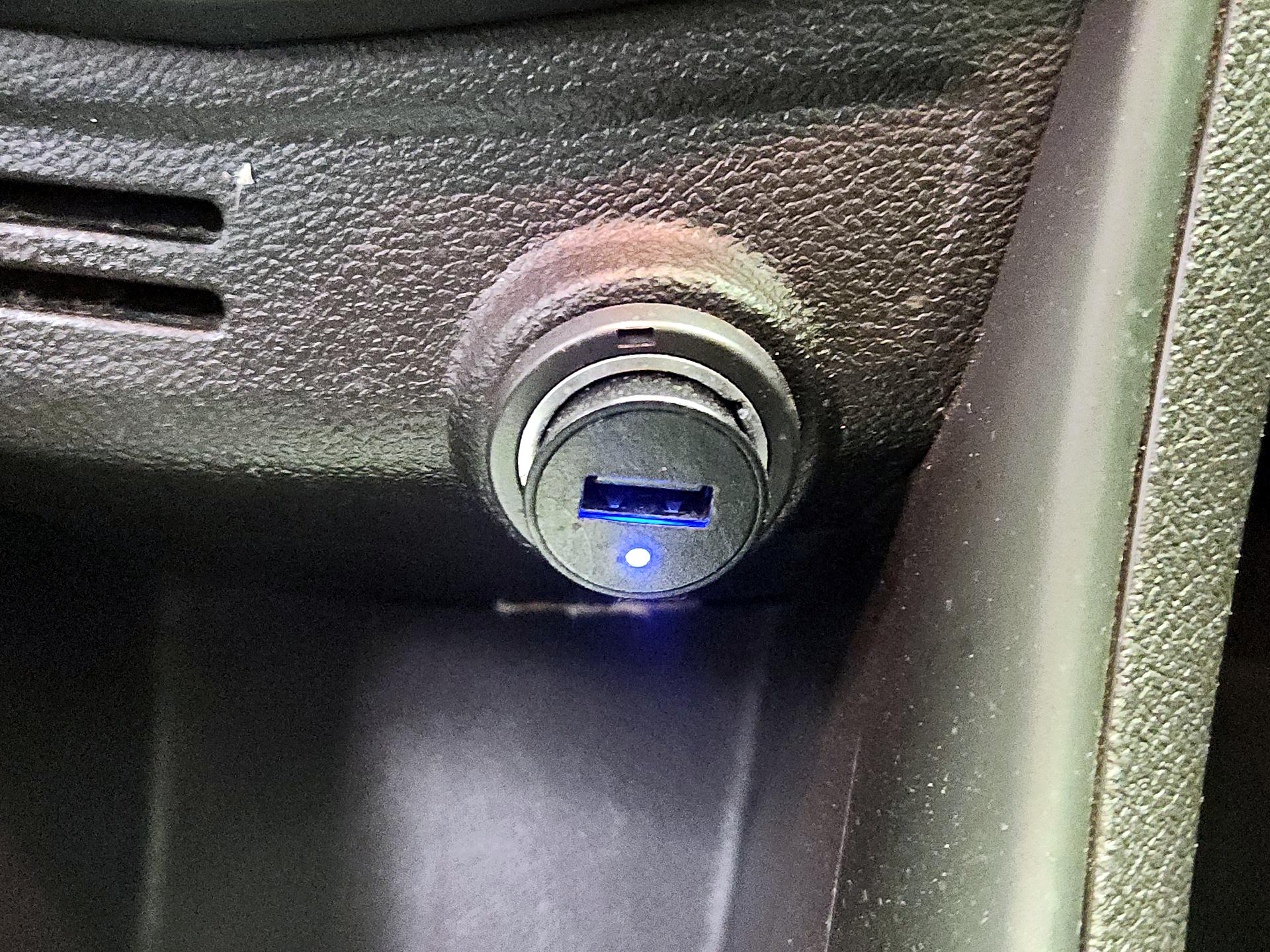 Thumbnail: 2016 Chevrolet Trax - 18