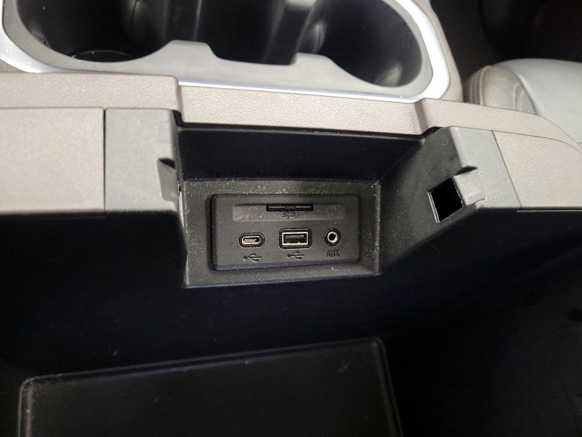 Thumbnail: 2021 GMC Sierra 1500 - 18