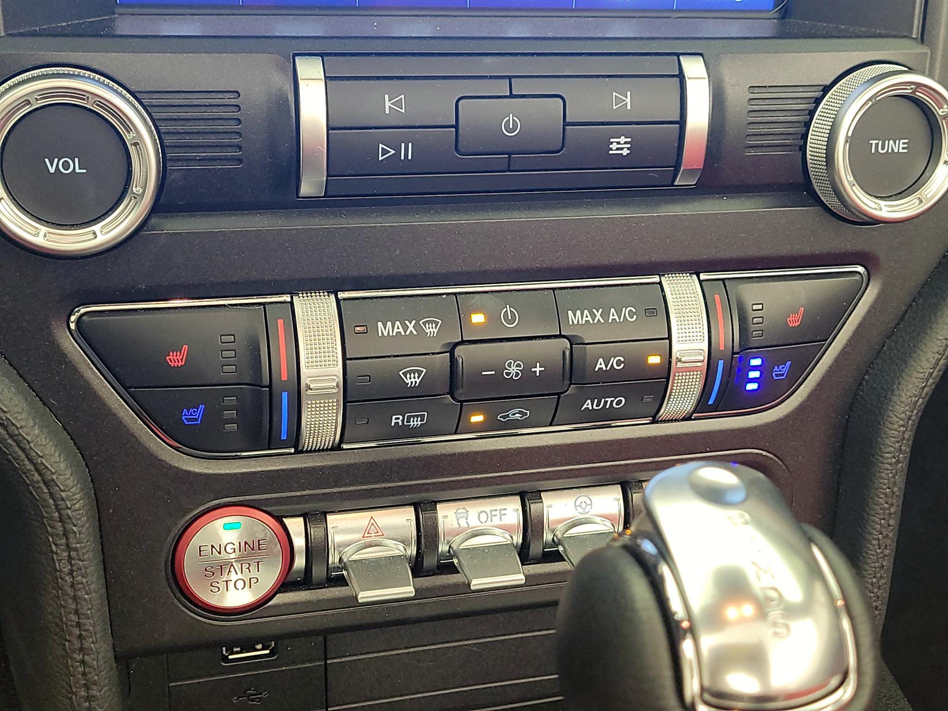 Thumbnail: 2022 Ford Mustang - 16