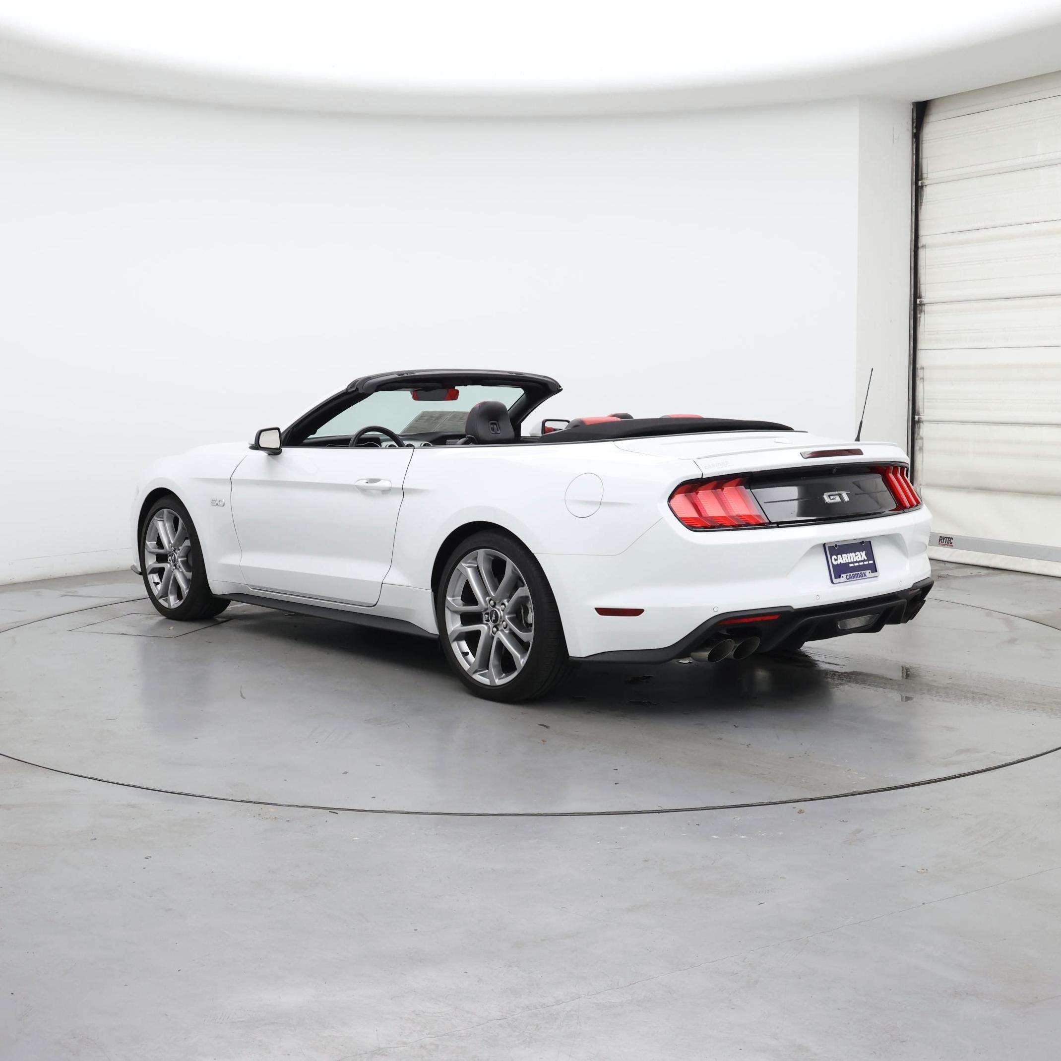 Thumbnail: 2022 Ford Mustang - 2