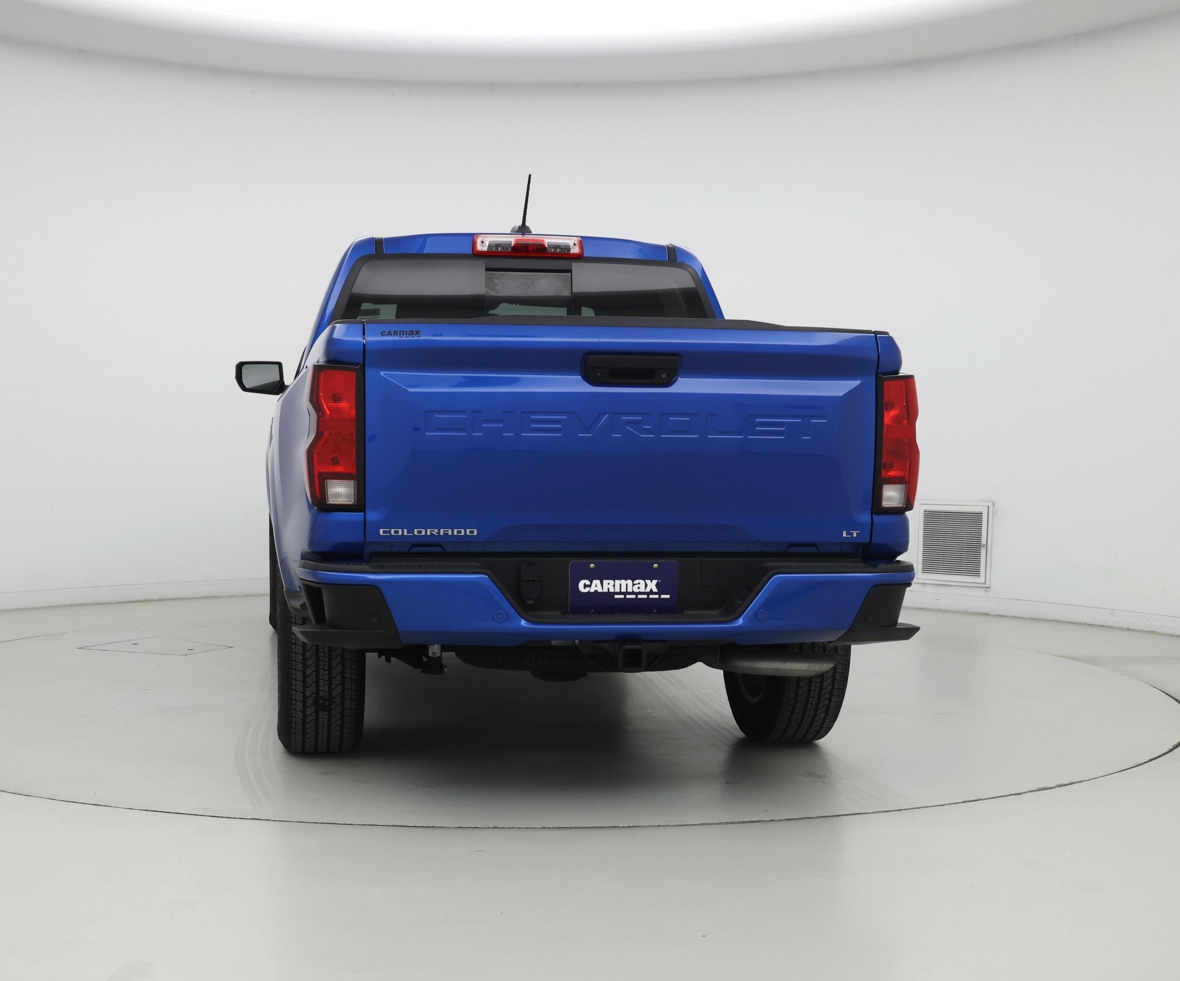 Thumbnail: 2023 Chevrolet Colorado - 6