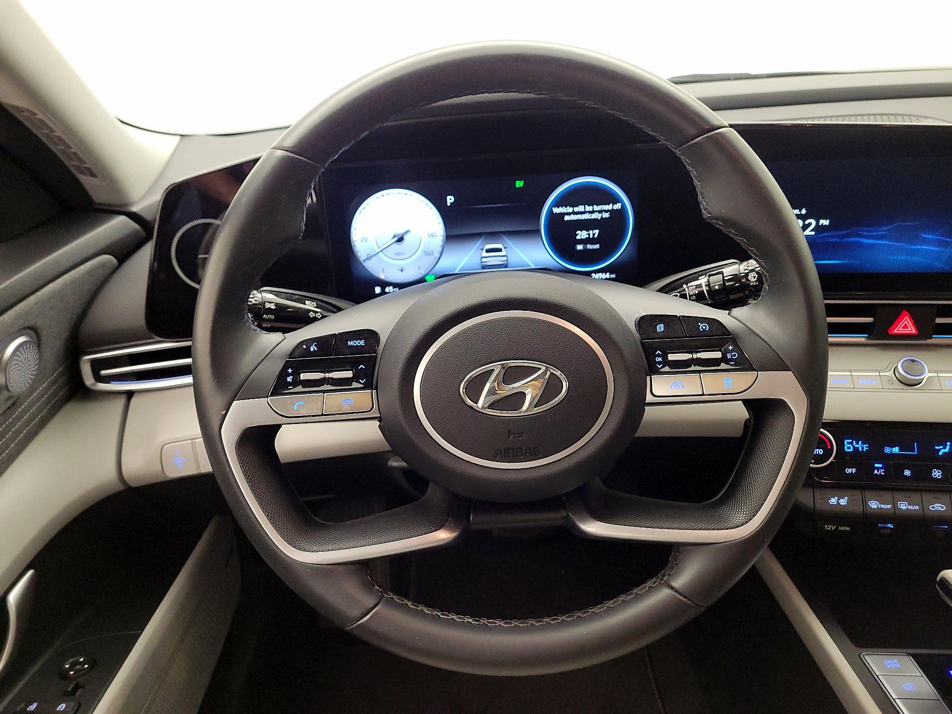 Thumbnail: 2023 Hyundai Elantra - 10