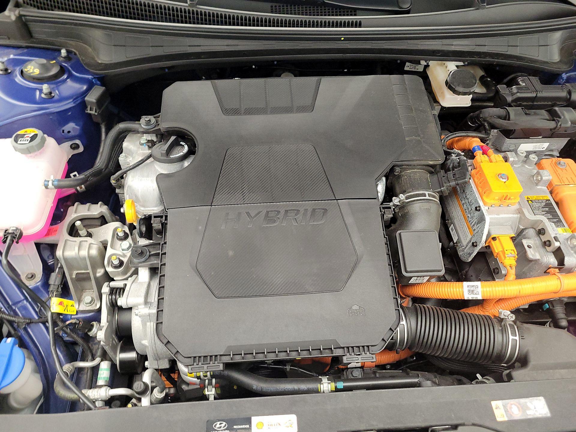 Thumbnail: 2023 Hyundai Elantra - 17