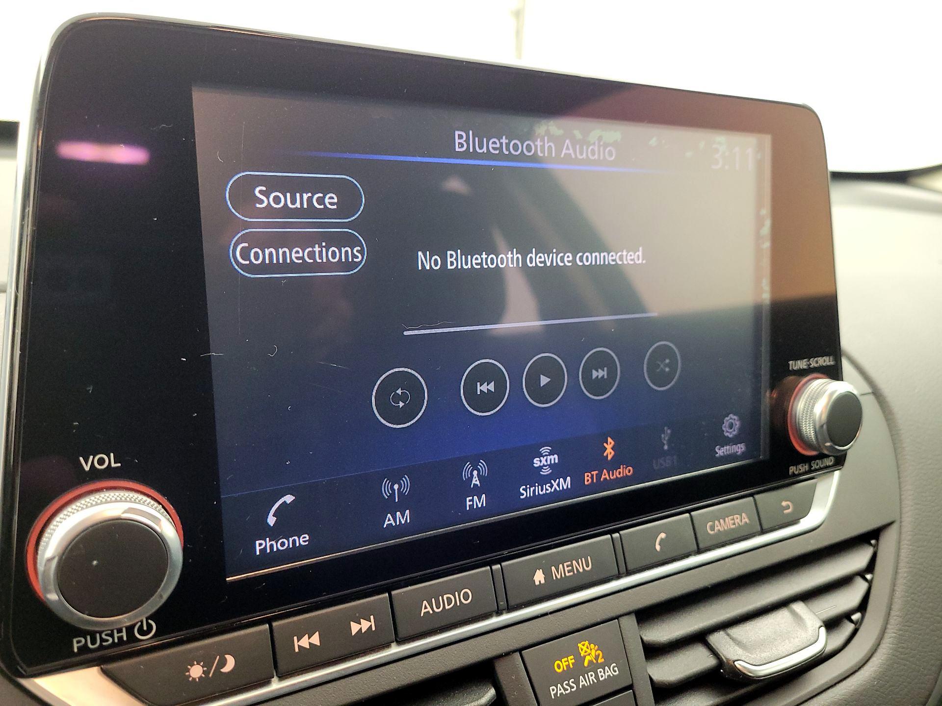 Thumbnail: 2020 Nissan Altima - 13