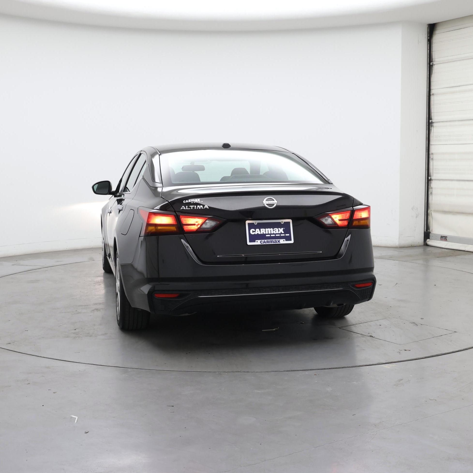 Thumbnail: 2020 Nissan Altima - 6